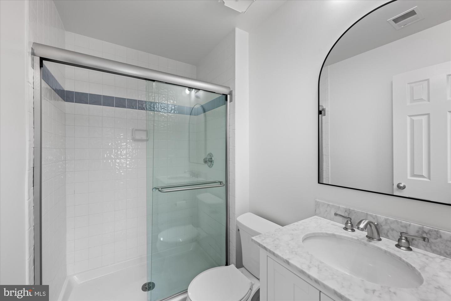 1091 OLD CEDAR RD, MCLEAN, Virginia 22102, 4 Bedrooms Bedrooms, ,4 BathroomsBathrooms,Residential,For sale,1091 OLD CEDAR RD,VAFX2244562 MLS # VAFX2244562