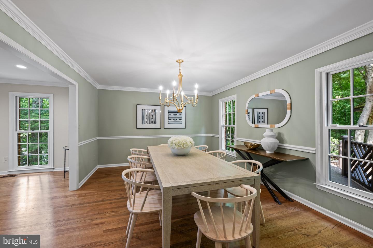 1091 OLD CEDAR RD, MCLEAN, Virginia 22102, 4 Bedrooms Bedrooms, ,4 BathroomsBathrooms,Residential,For sale,1091 OLD CEDAR RD,VAFX2244562 MLS # VAFX2244562