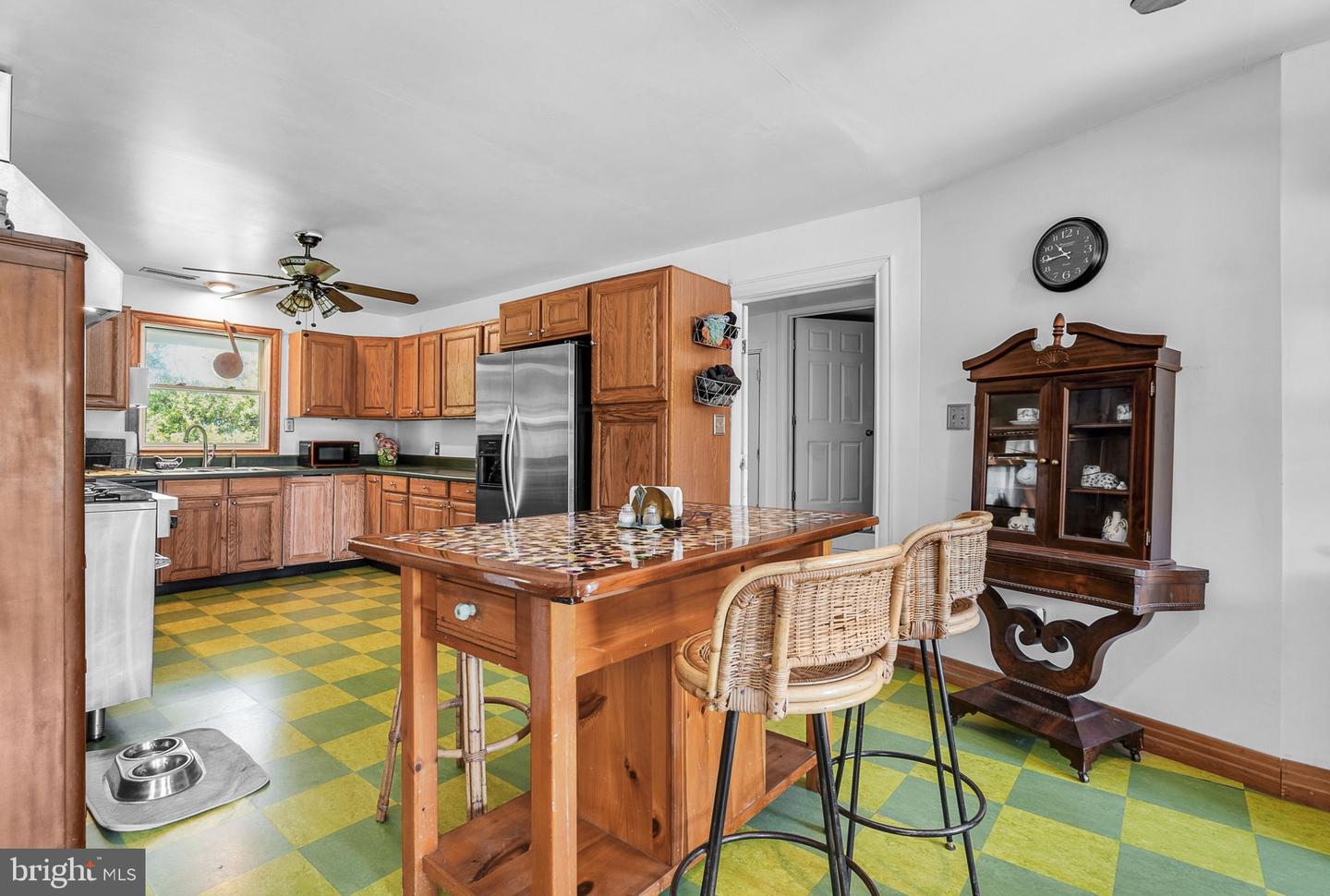 28099 HARBORTON RD, HARBORTON, Virginia 23389, 3 Bedrooms Bedrooms, ,2 BathroomsBathrooms,Residential,For sale,28099 HARBORTON RD,VAAC2001908 MLS # VAAC2001908