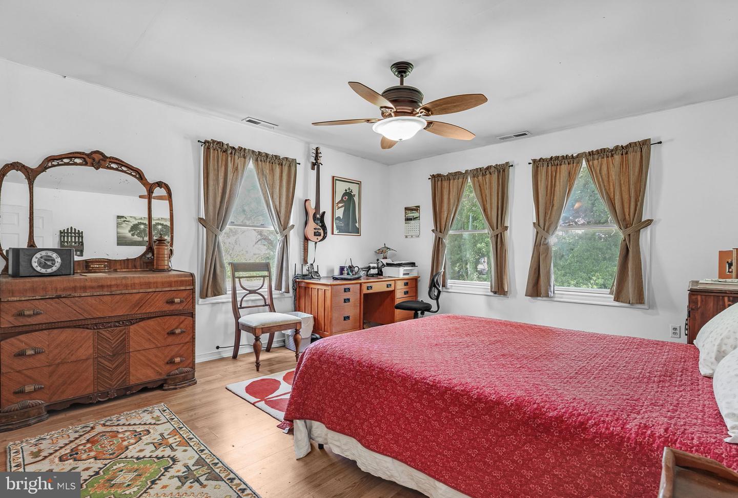 28099 HARBORTON RD, HARBORTON, Virginia 23389, 3 Bedrooms Bedrooms, ,2 BathroomsBathrooms,Residential,For sale,28099 HARBORTON RD,VAAC2001908 MLS # VAAC2001908