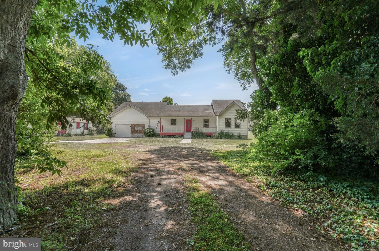 28099 HARBORTON RD, HARBORTON, Virginia 23389, 3 Bedrooms Bedrooms, ,2 BathroomsBathrooms,Residential,For sale,28099 HARBORTON RD,VAAC2001908 MLS # VAAC2001908