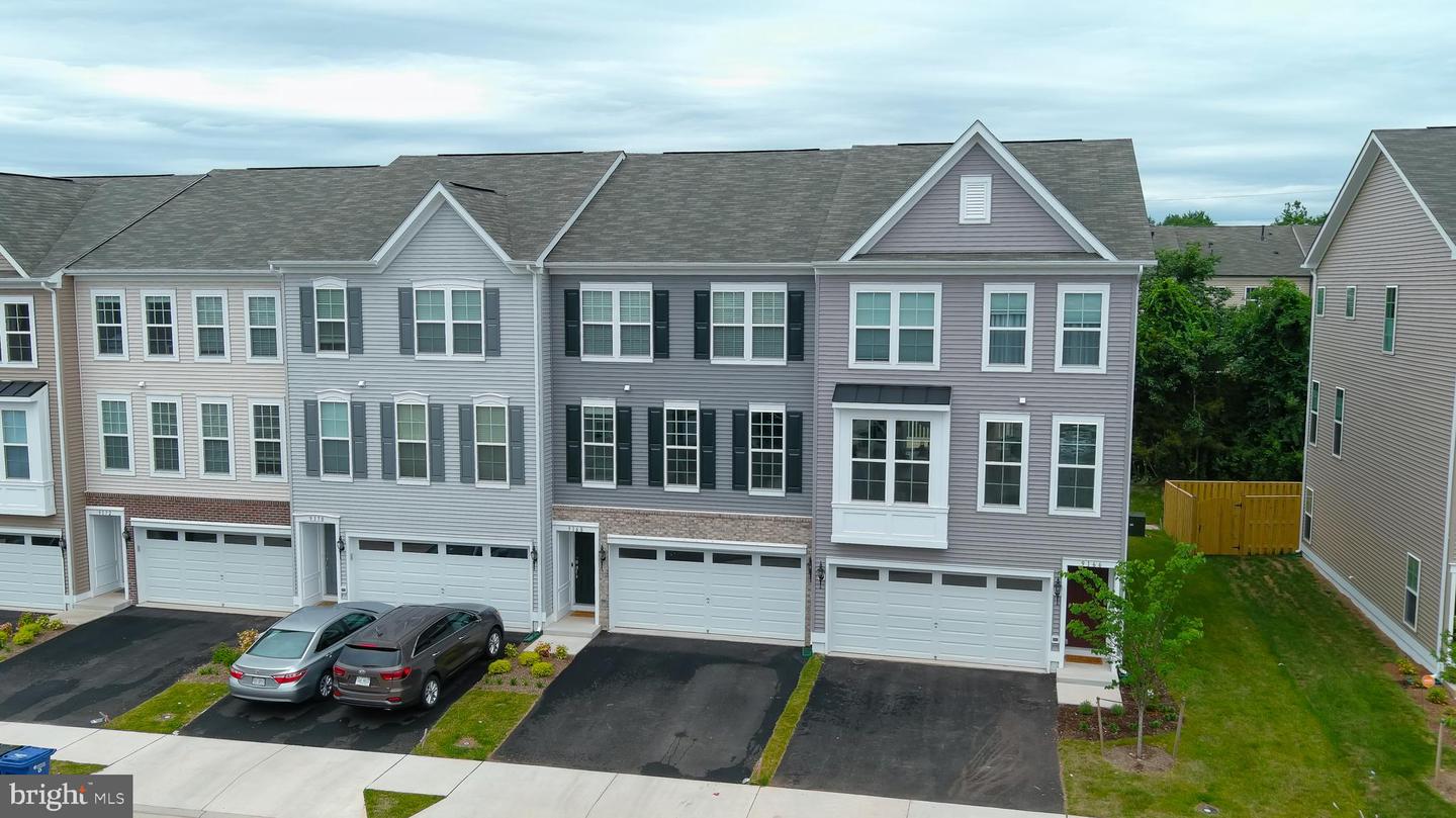 9168 WYCHE KNOLL LN, MANASSAS, Virginia 20110, 4 Bedrooms Bedrooms, ,3 BathroomsBathrooms,Residential,For sale,9168 WYCHE KNOLL LN,VAPW2095984 MLS # VAPW2095984