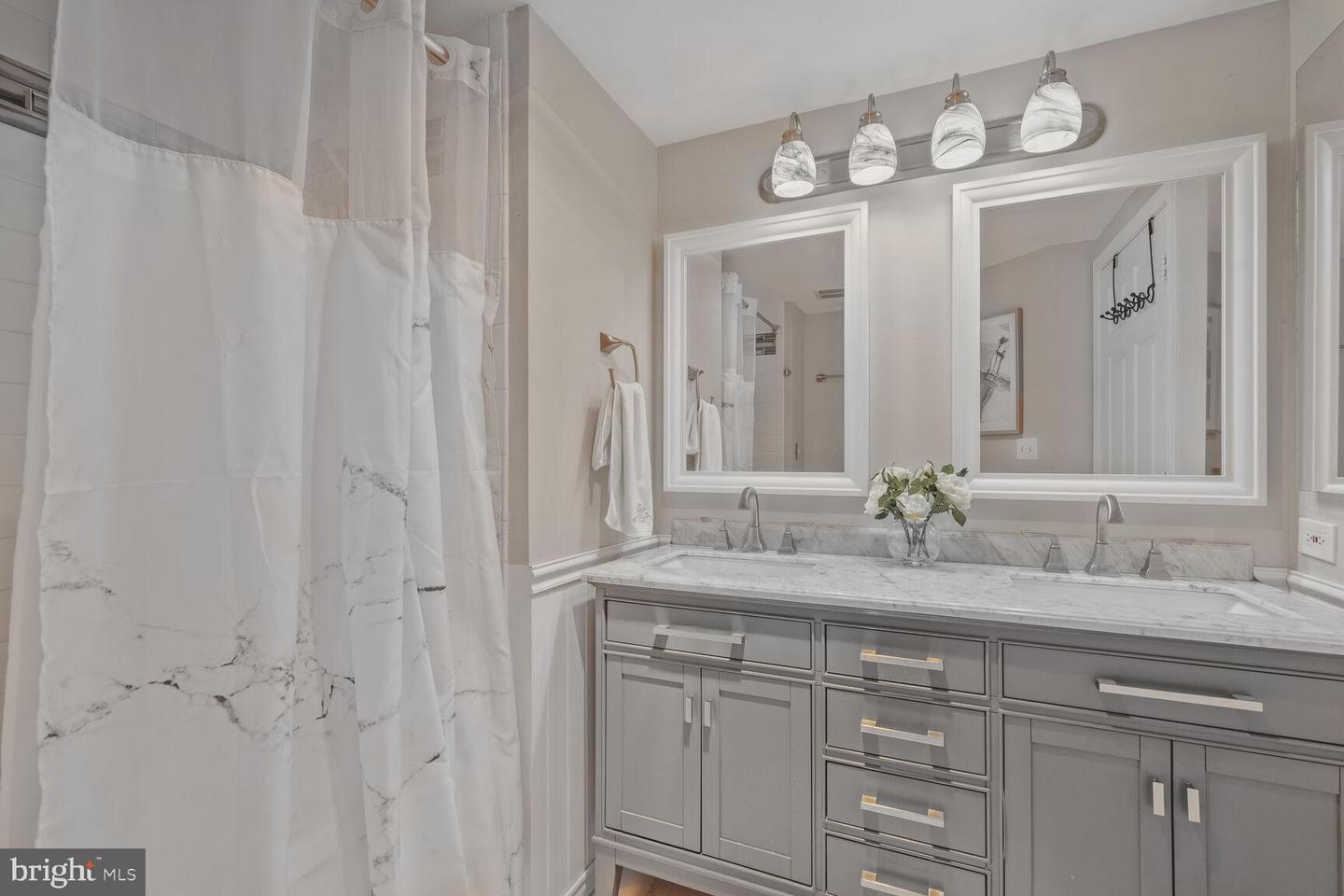 1050 N TAYLOR ST #1-710, ARLINGTON, Virginia 22201, 2 Bedrooms Bedrooms, ,2 BathroomsBathrooms,Residential,For sale,1050 N TAYLOR ST #1-710,VAAR2058530 MLS # VAAR2058530