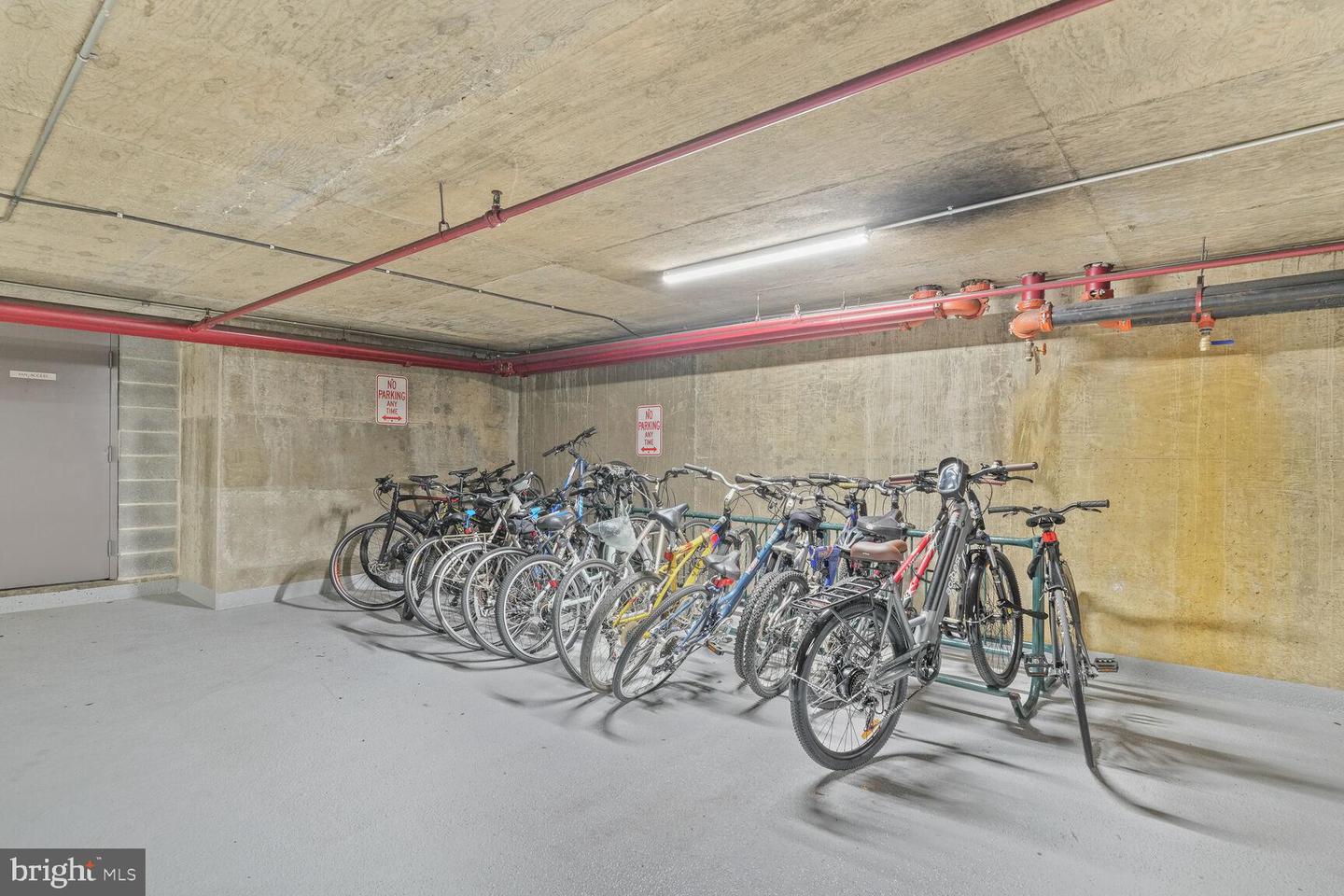 1050 N TAYLOR ST #1-710, ARLINGTON, Virginia 22201, 2 Bedrooms Bedrooms, ,2 BathroomsBathrooms,Residential,For sale,1050 N TAYLOR ST #1-710,VAAR2058530 MLS # VAAR2058530