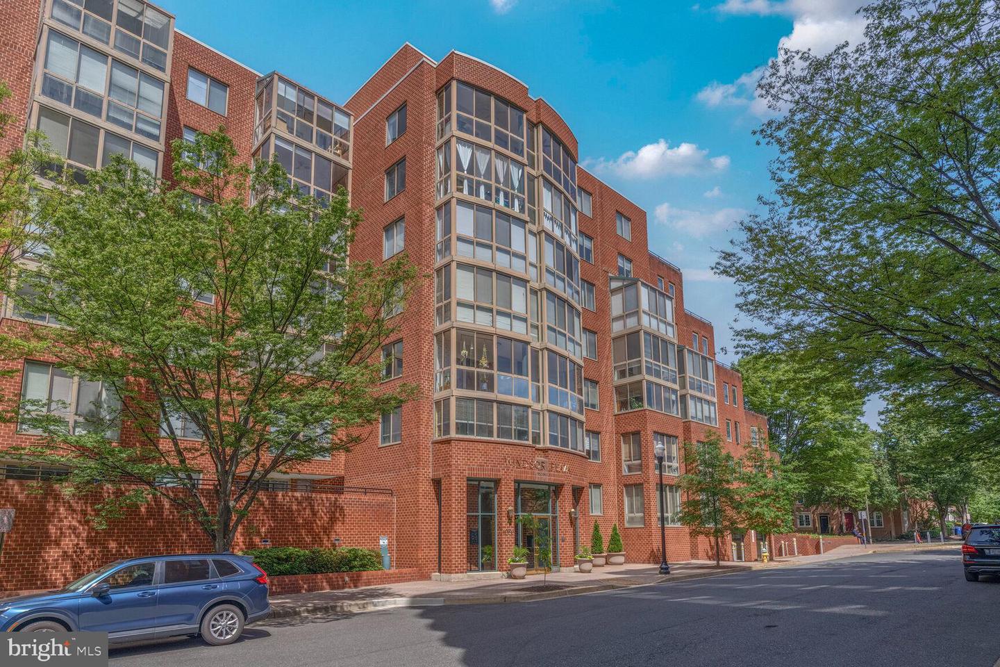 1050 N TAYLOR ST #1-710, ARLINGTON, Virginia 22201, 2 Bedrooms Bedrooms, ,2 BathroomsBathrooms,Residential,For sale,1050 N TAYLOR ST #1-710,VAAR2058530 MLS # VAAR2058530