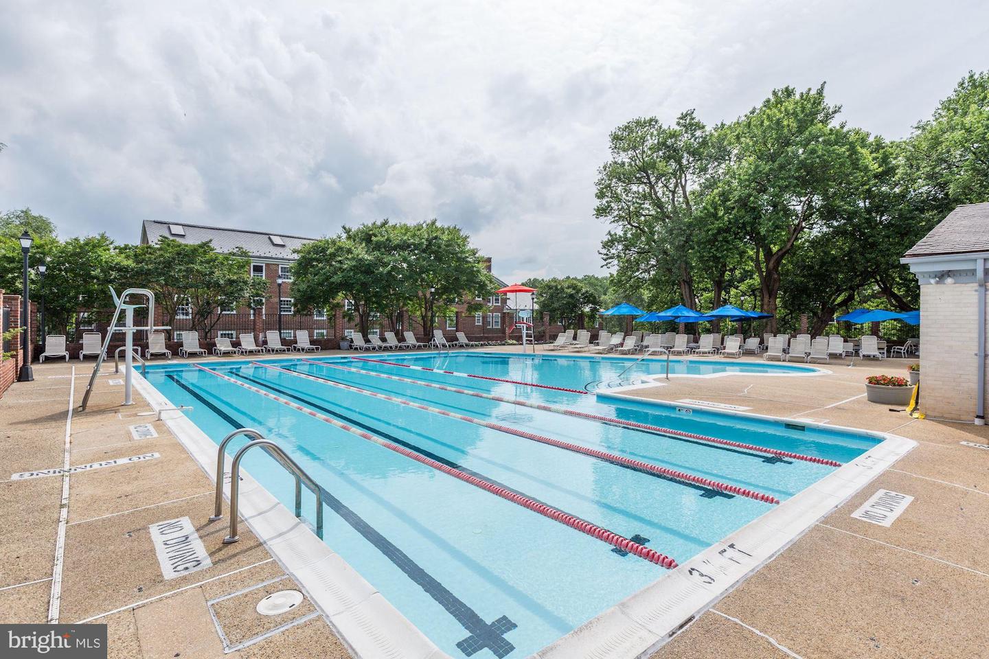 3430 39TH ST NW #B698, WASHINGTON, District Of Columbia 20016, 2 Bedrooms Bedrooms, ,2 BathroomsBathrooms,Residential,For sale,3430 39TH ST NW #B698,DCDC2203562 MLS # DCDC2203562