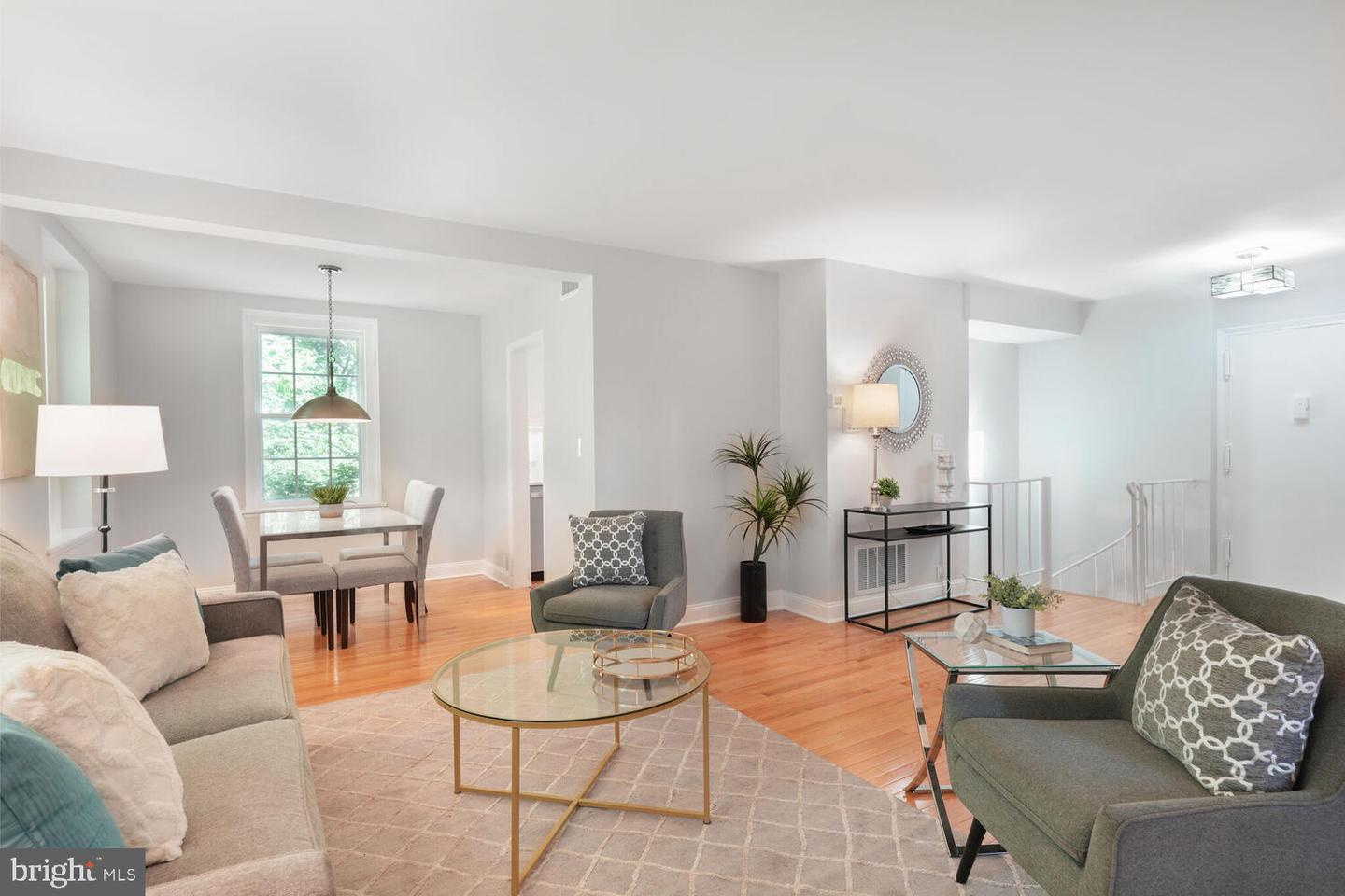 3430 39TH ST NW #B698, WASHINGTON, District Of Columbia 20016, 2 Bedrooms Bedrooms, ,2 BathroomsBathrooms,Residential,For sale,3430 39TH ST NW #B698,DCDC2203562 MLS # DCDC2203562