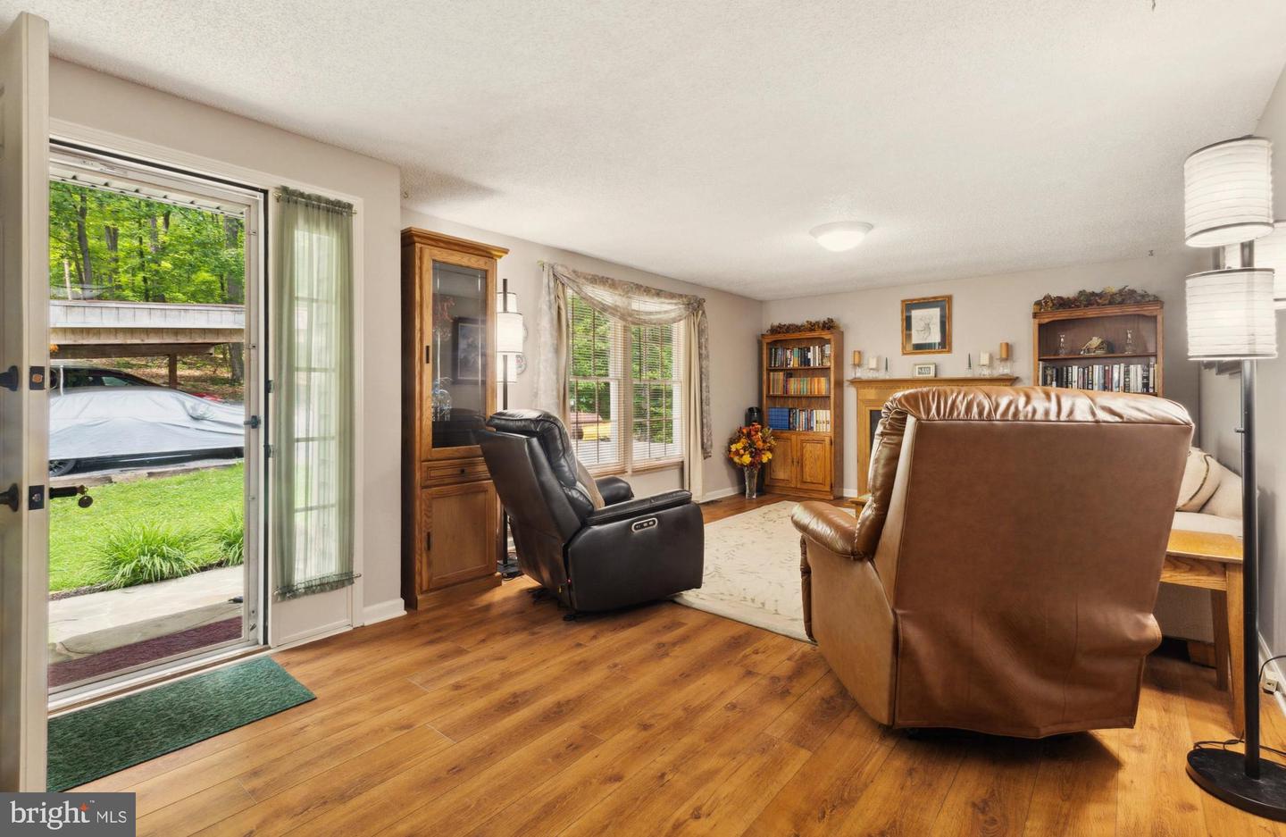 1399 MERCER RD, HAYMARKET, Virginia 20169, 3 Bedrooms Bedrooms, ,3 BathroomsBathrooms,Residential,For sale,1399 MERCER RD,VAPW2096006 MLS # VAPW2096006