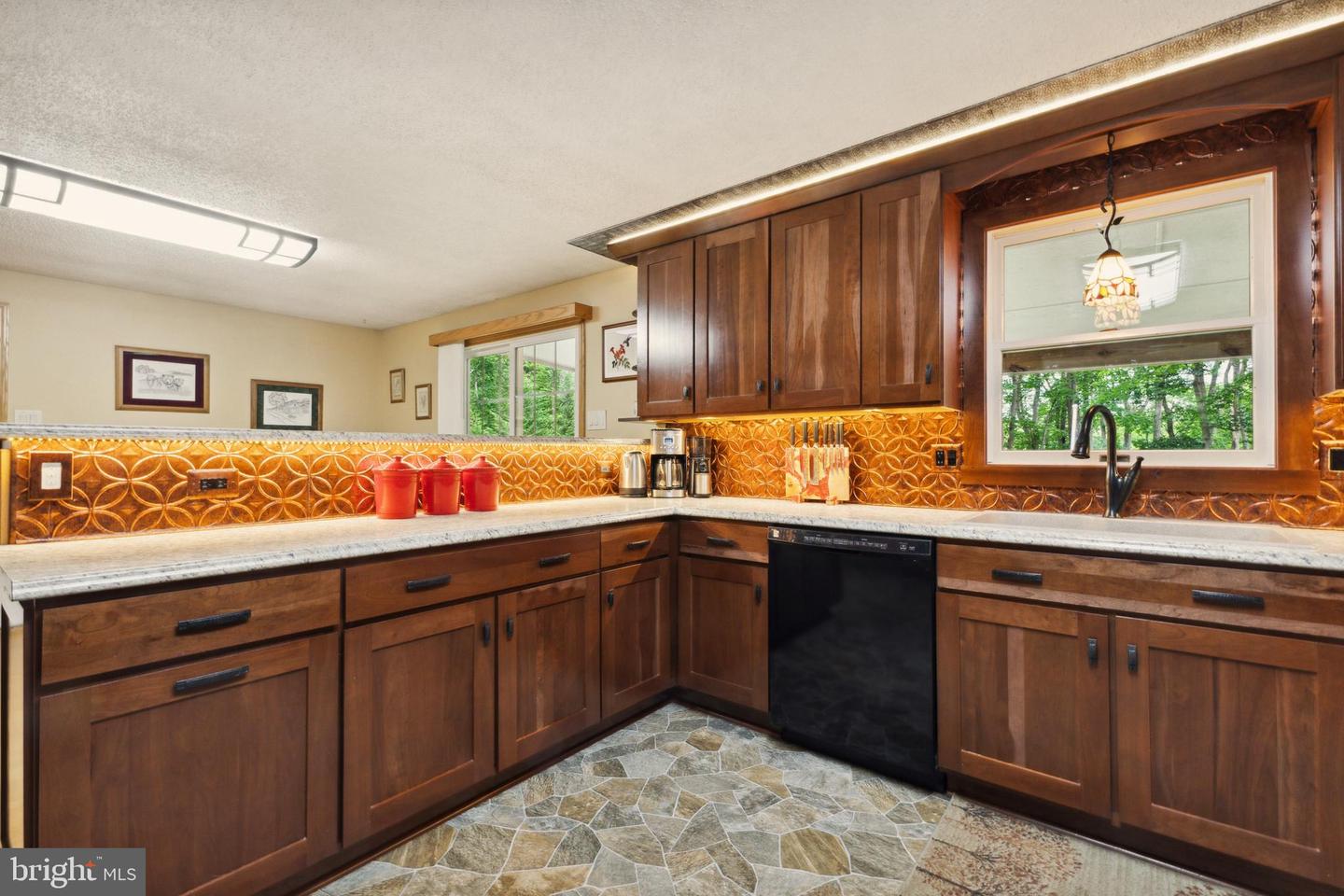 1399 MERCER RD, HAYMARKET, Virginia 20169, 3 Bedrooms Bedrooms, ,3 BathroomsBathrooms,Residential,For sale,1399 MERCER RD,VAPW2096006 MLS # VAPW2096006
