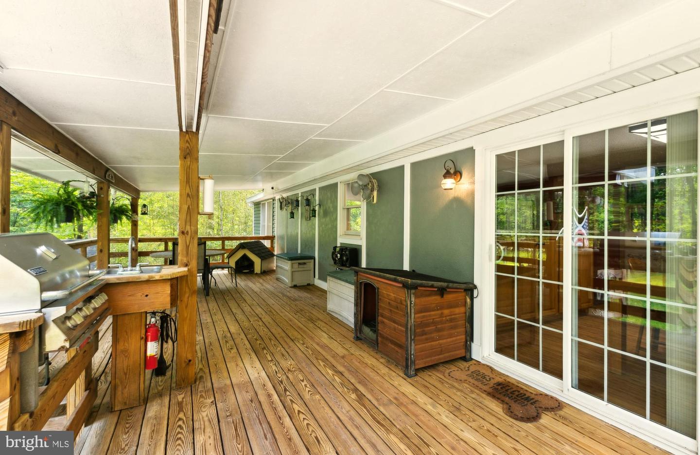 1399 MERCER RD, HAYMARKET, Virginia 20169, 3 Bedrooms Bedrooms, ,3 BathroomsBathrooms,Residential,For sale,1399 MERCER RD,VAPW2096006 MLS # VAPW2096006