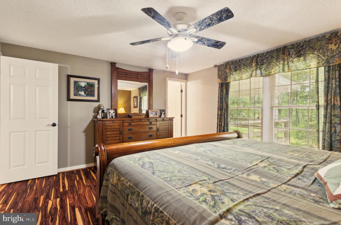 1399 MERCER RD, HAYMARKET, Virginia 20169, 3 Bedrooms Bedrooms, ,3 BathroomsBathrooms,Residential,For sale,1399 MERCER RD,VAPW2096006 MLS # VAPW2096006