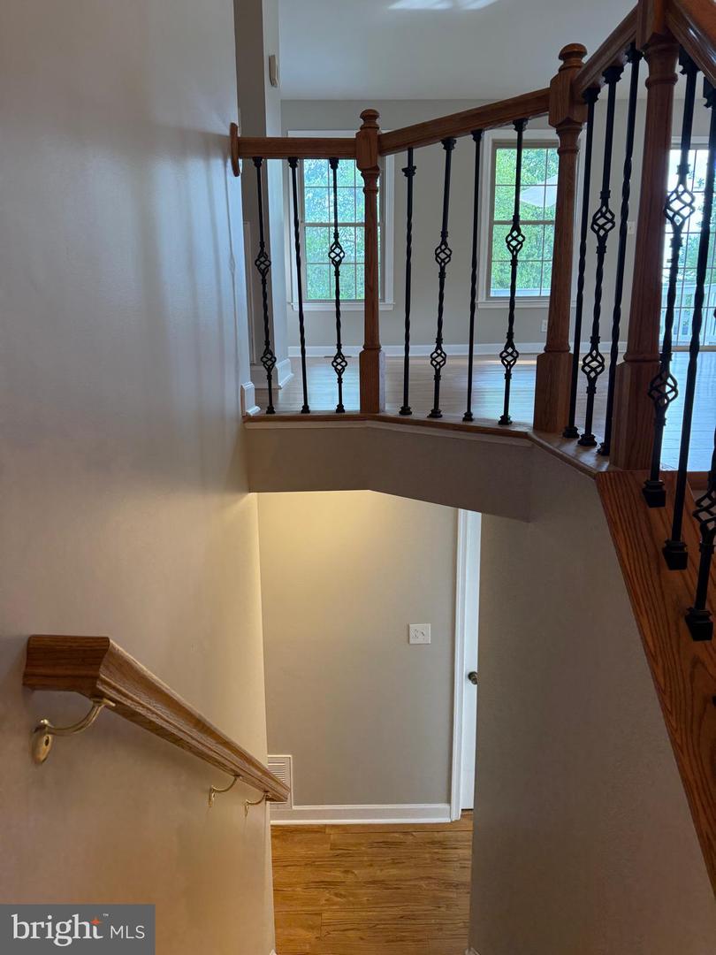 5314 GREENTREE DR, FREDERICKSBURG, Virginia 22407, 4 Bedrooms Bedrooms, 5 Rooms Rooms,2 BathroomsBathrooms,Residential,For sale,5314 GREENTREE DR,VASP2033610 MLS # VASP2033610