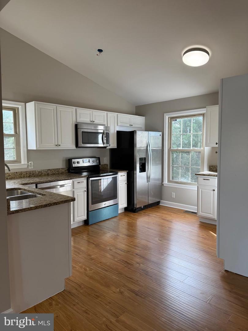 5314 GREENTREE DR, FREDERICKSBURG, Virginia 22407, 4 Bedrooms Bedrooms, 5 Rooms Rooms,2 BathroomsBathrooms,Residential,For sale,5314 GREENTREE DR,VASP2033610 MLS # VASP2033610