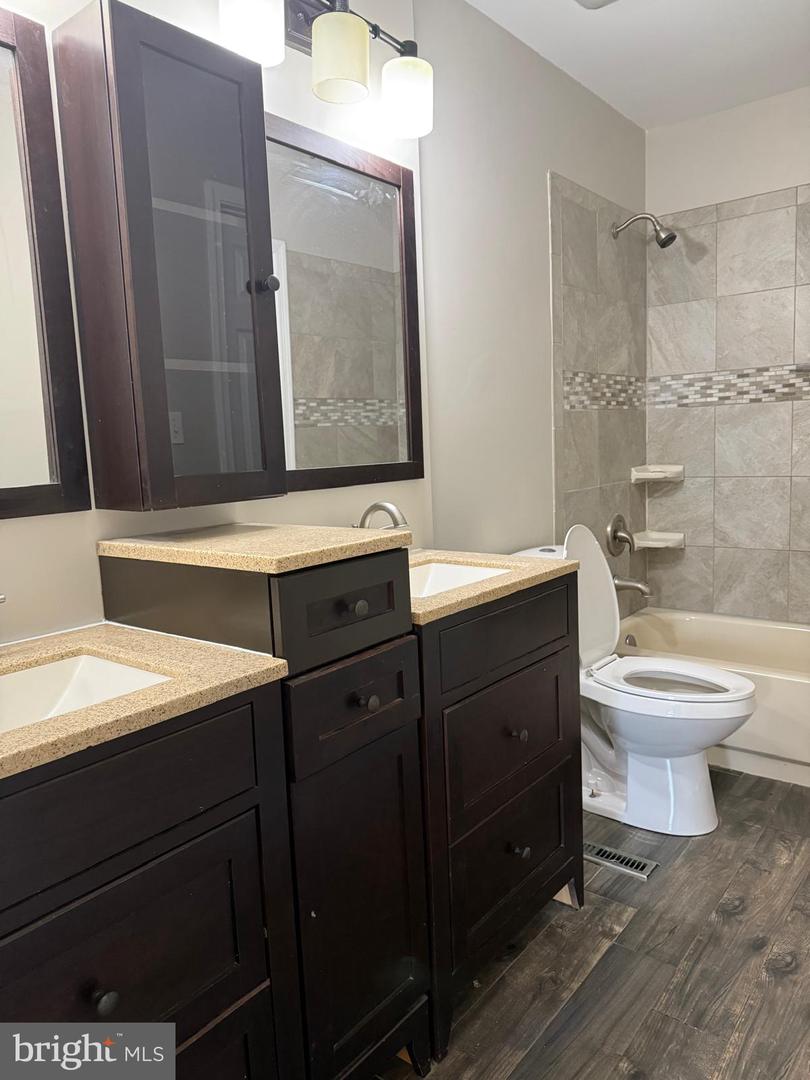 5314 GREENTREE DR, FREDERICKSBURG, Virginia 22407, 4 Bedrooms Bedrooms, 5 Rooms Rooms,2 BathroomsBathrooms,Residential,For sale,5314 GREENTREE DR,VASP2033610 MLS # VASP2033610
