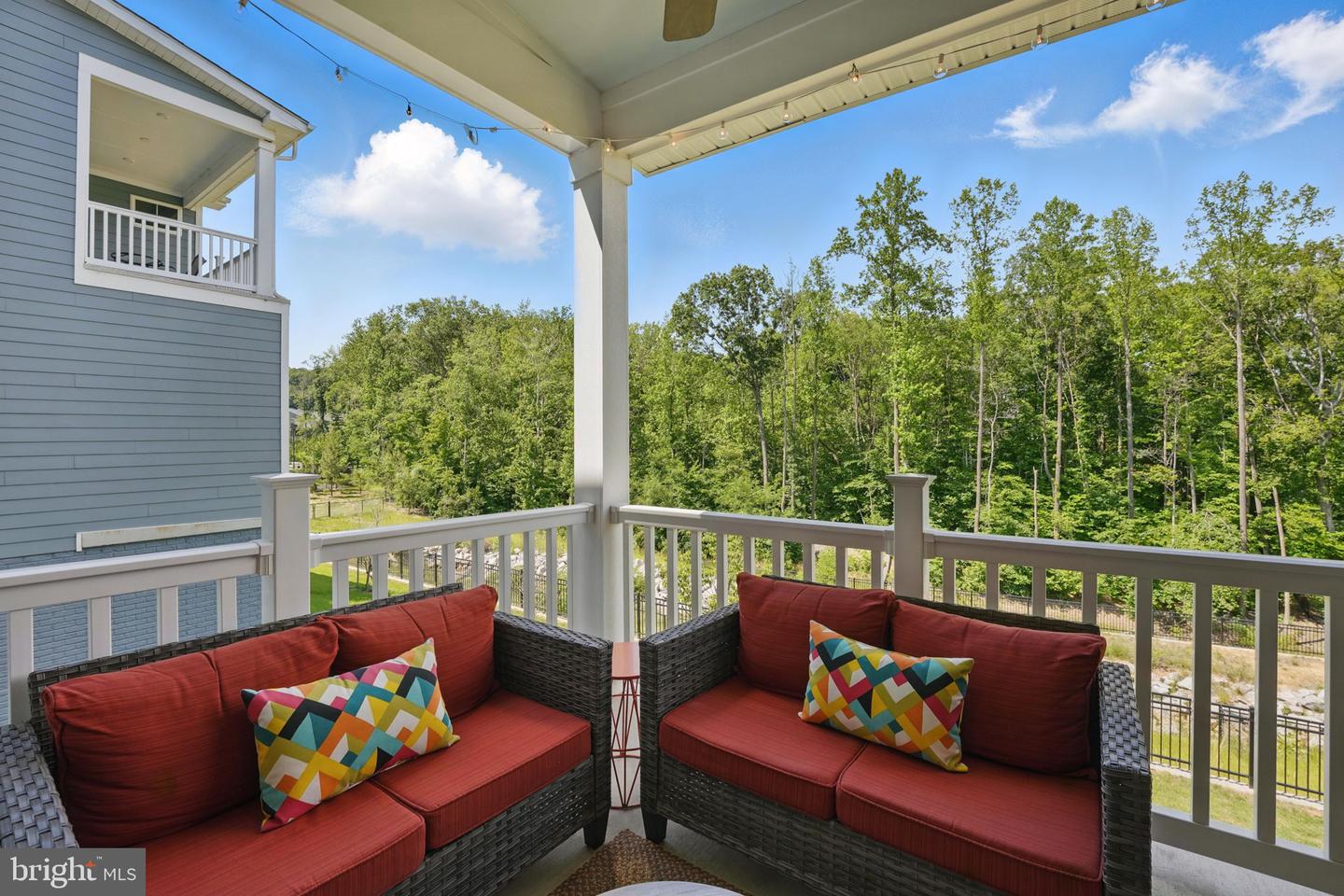 17941 WOODS OVERLOOK DR, DUMFRIES, Virginia 22026, 5 Bedrooms Bedrooms, ,3 BathroomsBathrooms,Residential,For sale,17941 WOODS OVERLOOK DR,VAPW2096018 MLS # VAPW2096018