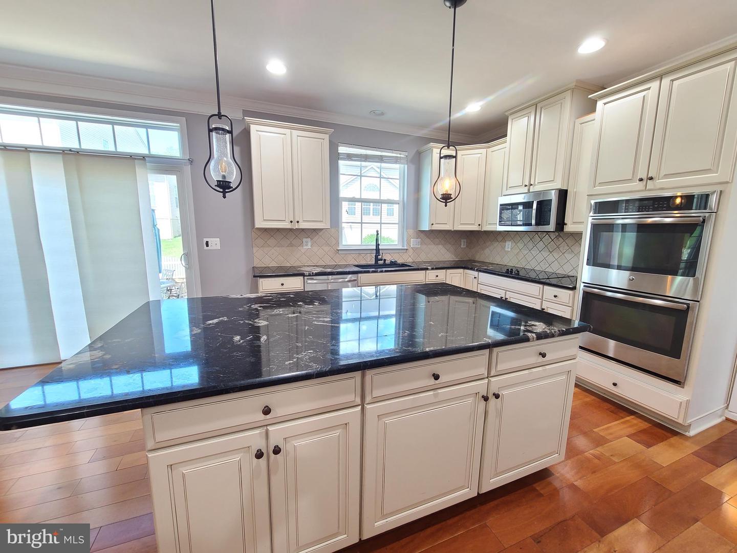 9423 RESERVOIR RD, FREDERICKSBURG, Virginia 22407, 4 Bedrooms Bedrooms, ,3 BathroomsBathrooms,Residential,For sale,9423 RESERVOIR RD,VASP2033612 MLS # VASP2033612