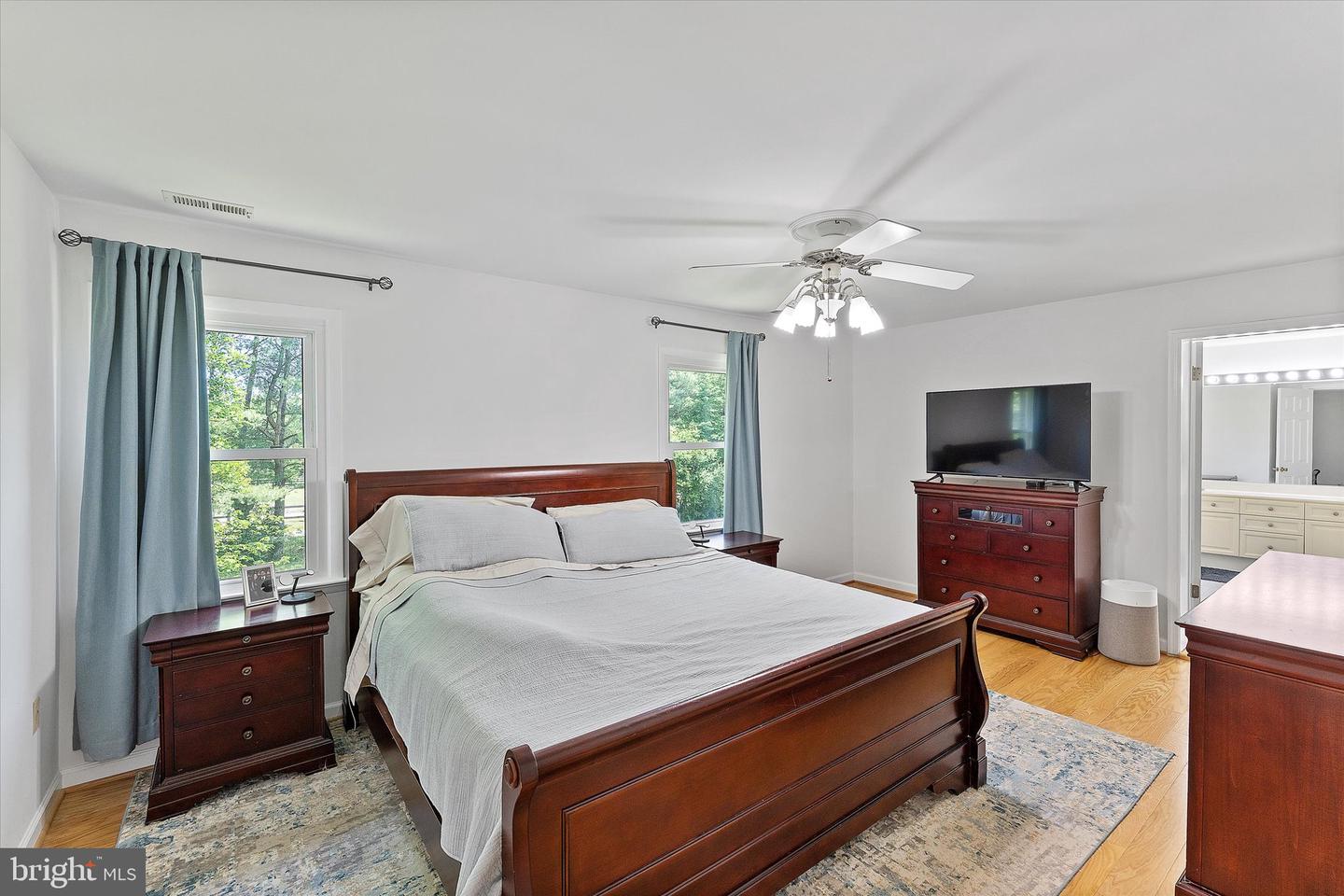 39350 RICKARD RD, LOVETTSVILLE, Virginia 20180, 4 Bedrooms Bedrooms, ,3 BathroomsBathrooms,Residential,For sale,39350 RICKARD RD,VALO2098488 MLS # VALO2098488