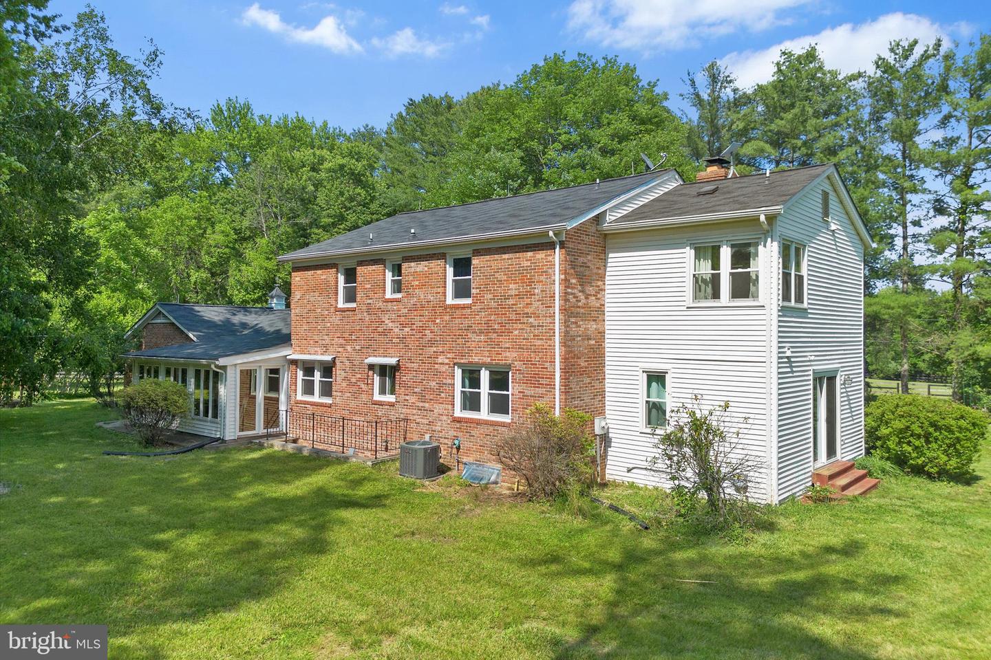 39350 RICKARD RD, LOVETTSVILLE, Virginia 20180, 4 Bedrooms Bedrooms, ,3 BathroomsBathrooms,Residential,For sale,39350 RICKARD RD,VALO2098488 MLS # VALO2098488