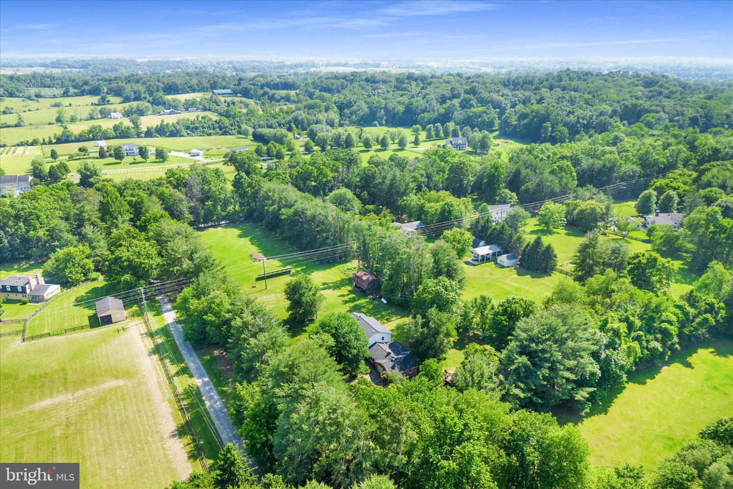 39350 RICKARD RD, LOVETTSVILLE, Virginia 20180, 4 Bedrooms Bedrooms, ,3 BathroomsBathrooms,Residential,For sale,39350 RICKARD RD,VALO2098488 MLS # VALO2098488