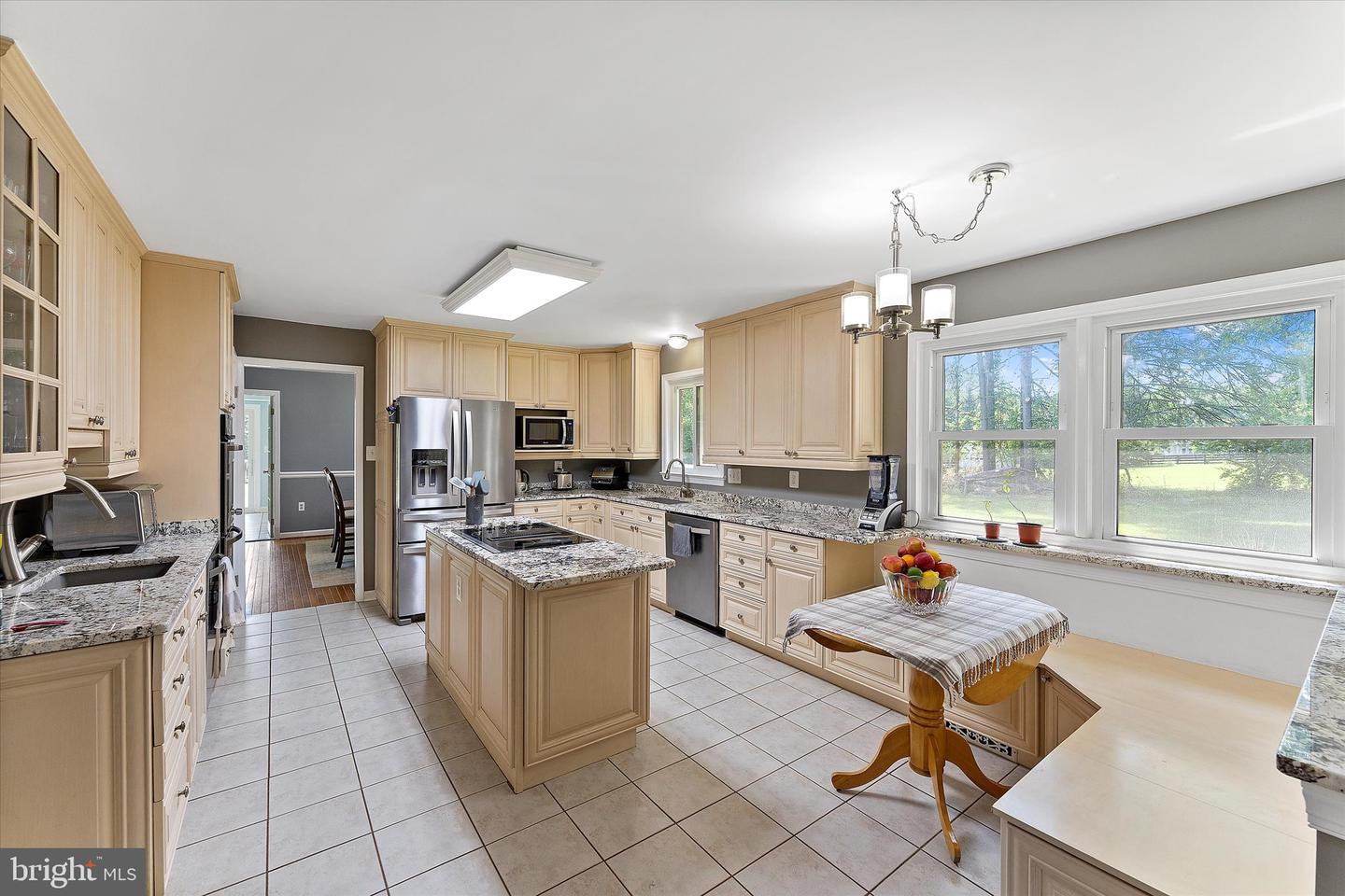 39350 RICKARD RD, LOVETTSVILLE, Virginia 20180, 4 Bedrooms Bedrooms, ,3 BathroomsBathrooms,Residential,For sale,39350 RICKARD RD,VALO2098488 MLS # VALO2098488