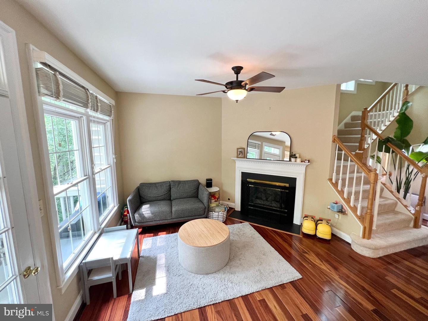 1310 SUNDIAL DR, RESTON, Virginia 20194, 3 Bedrooms Bedrooms, ,2 BathroomsBathrooms,Residential,For sale,1310 SUNDIAL DR,VAFX2244738 MLS # VAFX2244738