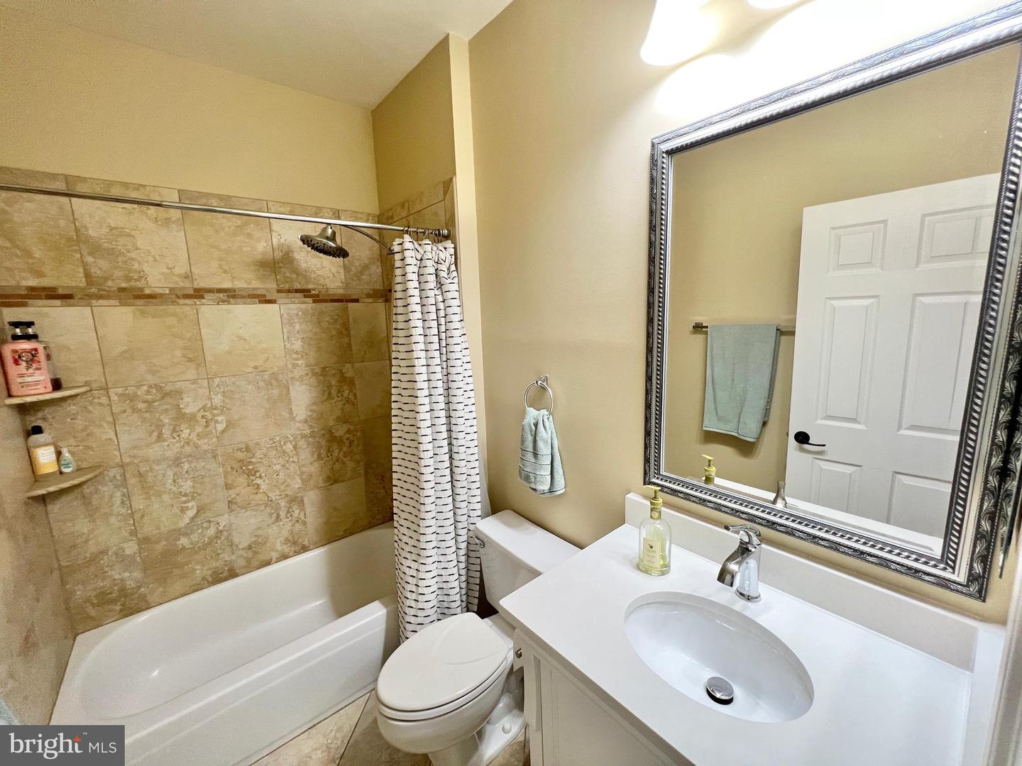1310 SUNDIAL DR, RESTON, Virginia 20194, 3 Bedrooms Bedrooms, ,2 BathroomsBathrooms,Residential,For sale,1310 SUNDIAL DR,VAFX2244738 MLS # VAFX2244738