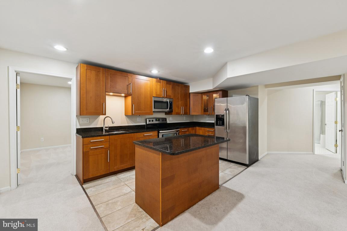 8411 WHITEHAVEN CT, LORTON, Virginia 22079, 6 Bedrooms Bedrooms, ,4 BathroomsBathrooms,Residential,For sale,8411 WHITEHAVEN CT,VAFX2244784 MLS # VAFX2244784