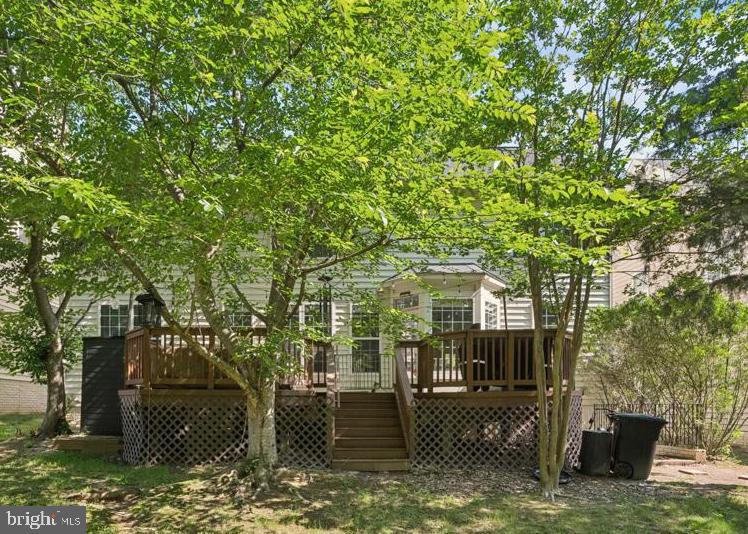 8411 WHITEHAVEN CT, LORTON, Virginia 22079, 6 Bedrooms Bedrooms, ,4 BathroomsBathrooms,Residential,For sale,8411 WHITEHAVEN CT,VAFX2244784 MLS # VAFX2244784