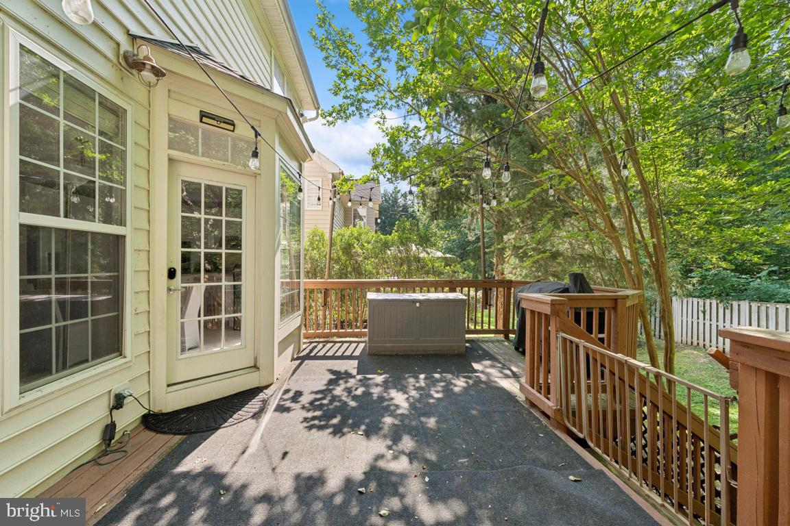 8411 WHITEHAVEN CT, LORTON, Virginia 22079, 6 Bedrooms Bedrooms, ,4 BathroomsBathrooms,Residential,For sale,8411 WHITEHAVEN CT,VAFX2244784 MLS # VAFX2244784