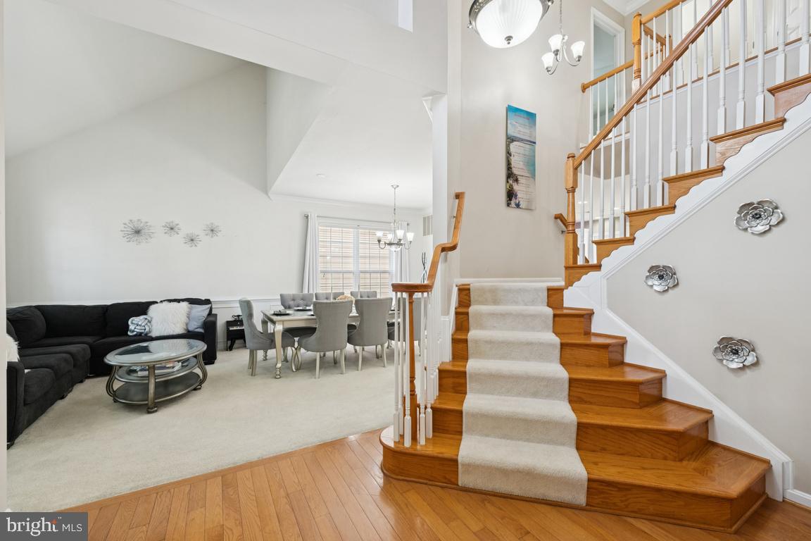 8411 WHITEHAVEN CT, LORTON, Virginia 22079, 6 Bedrooms Bedrooms, ,4 BathroomsBathrooms,Residential,For sale,8411 WHITEHAVEN CT,VAFX2244784 MLS # VAFX2244784