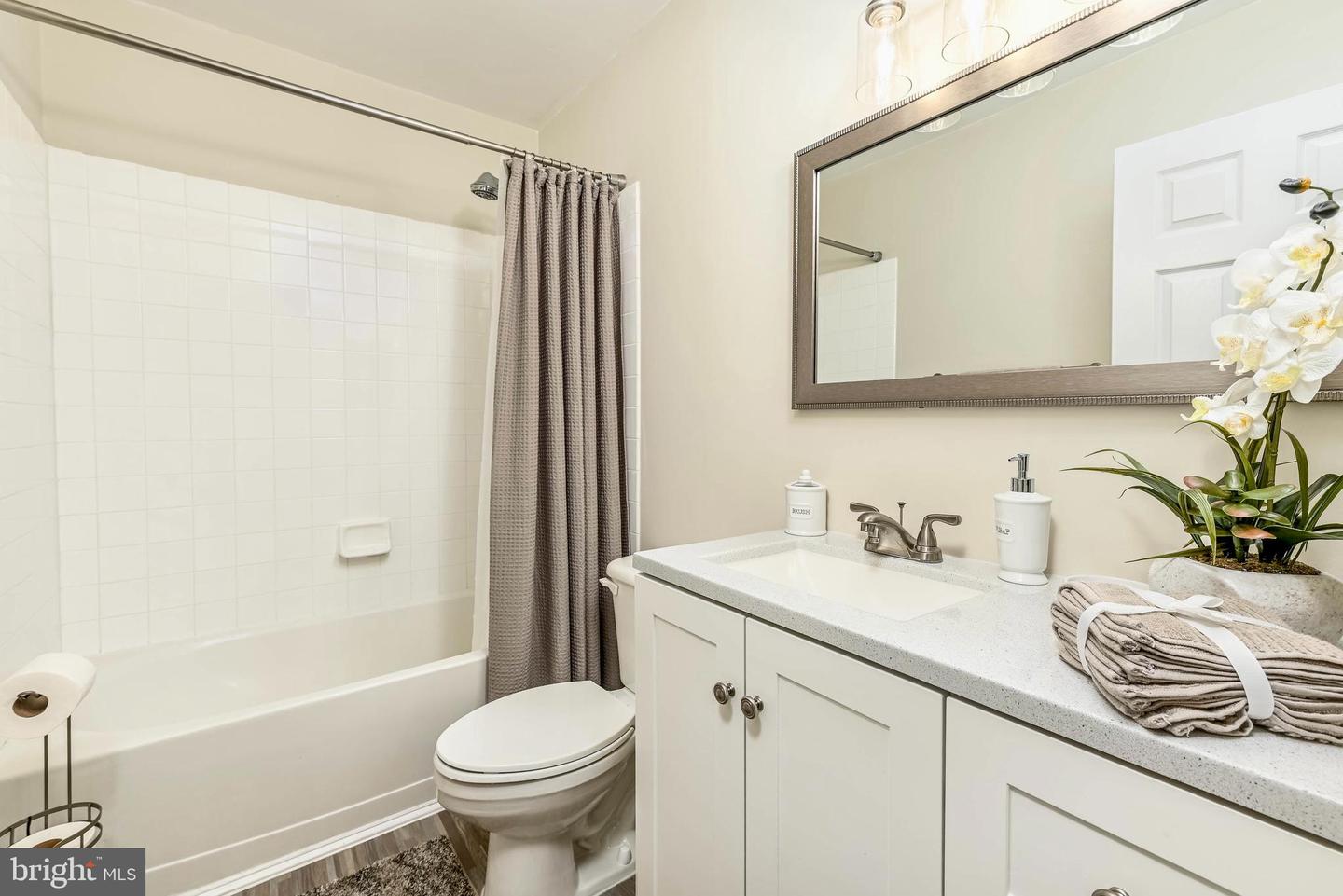 45741 SMOKETREE TER, STERLING, Virginia 20166, 3 Bedrooms Bedrooms, ,1 BathroomBathrooms,Residential,For sale,45741 SMOKETREE TER,VALO2098548 MLS # VALO2098548