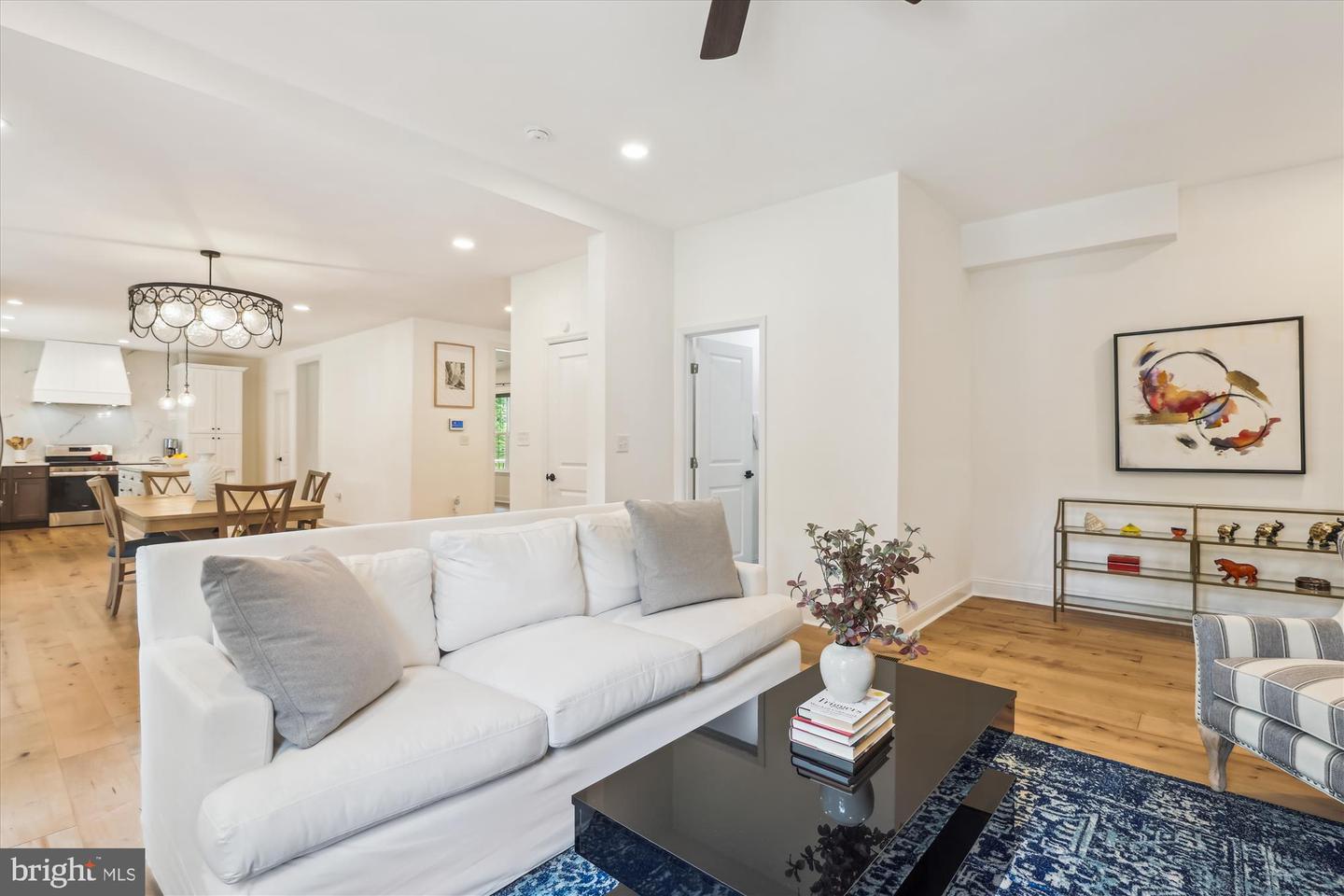 3908 WOODLEY DR, ALEXANDRIA, Virginia 22309, 5 Bedrooms Bedrooms, ,5 BathroomsBathrooms,Residential,For sale,3908 WOODLEY DR,VAFX2244618 MLS # VAFX2244618