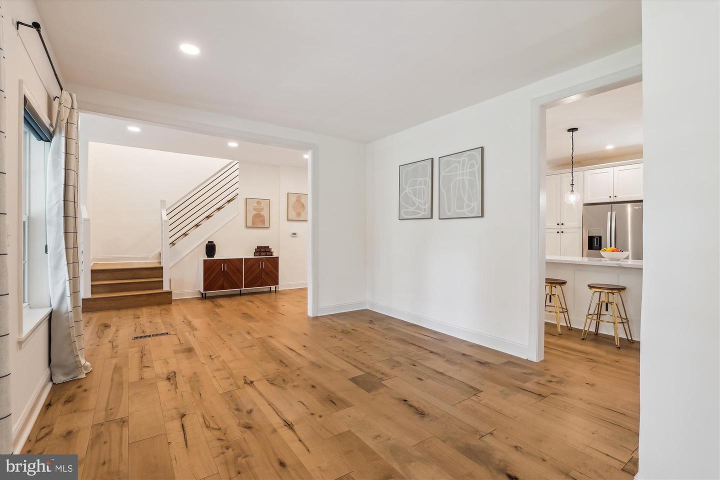 3908 WOODLEY DR, ALEXANDRIA, Virginia 22309, 5 Bedrooms Bedrooms, ,5 BathroomsBathrooms,Residential,For sale,3908 WOODLEY DR,VAFX2244618 MLS # VAFX2244618