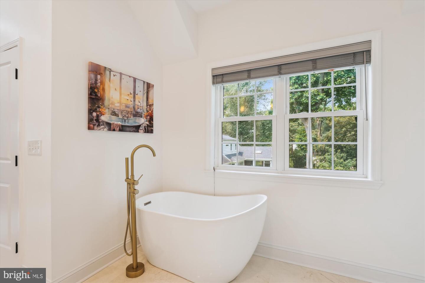 3908 WOODLEY DR, ALEXANDRIA, Virginia 22309, 5 Bedrooms Bedrooms, ,5 BathroomsBathrooms,Residential,For sale,3908 WOODLEY DR,VAFX2244618 MLS # VAFX2244618
