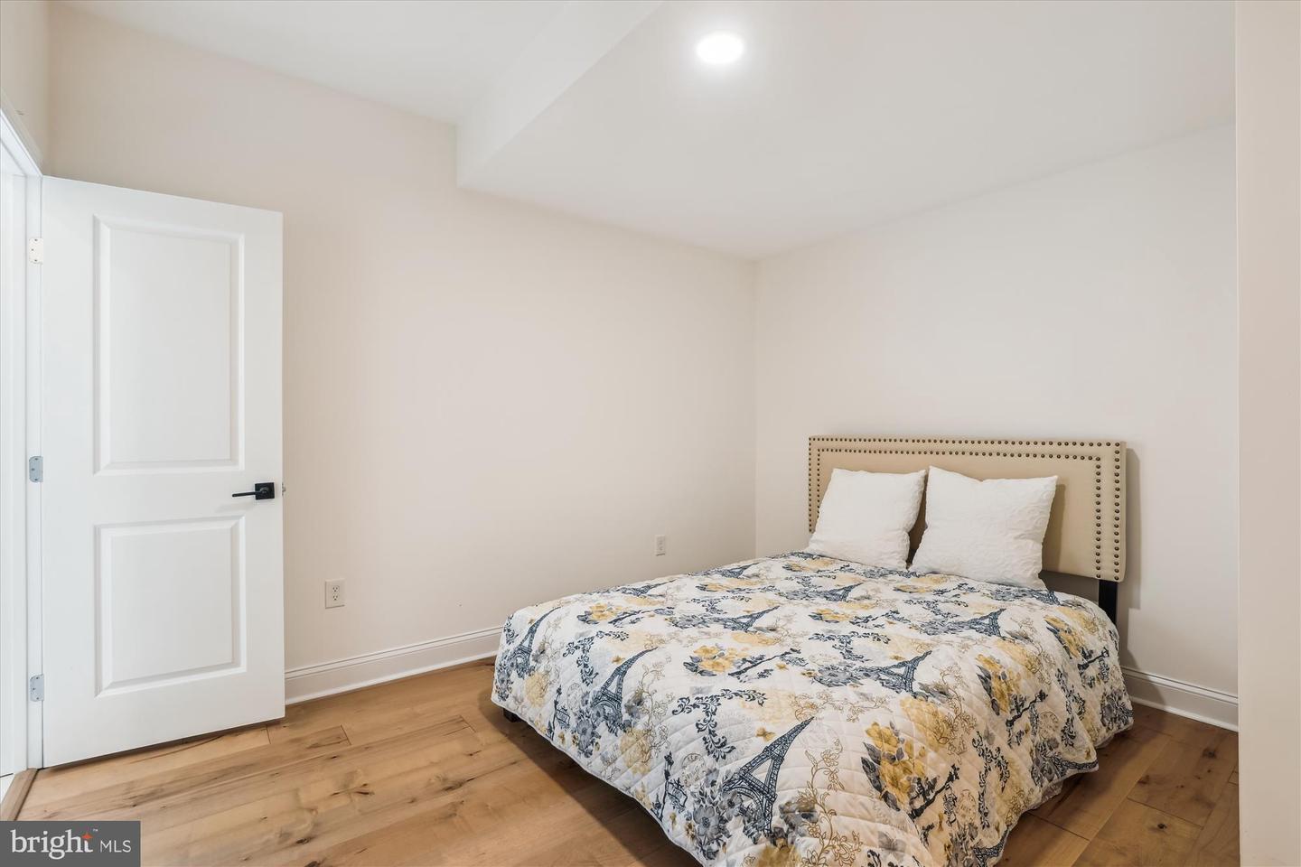 3908 WOODLEY DR, ALEXANDRIA, Virginia 22309, 5 Bedrooms Bedrooms, ,5 BathroomsBathrooms,Residential,For sale,3908 WOODLEY DR,VAFX2244618 MLS # VAFX2244618