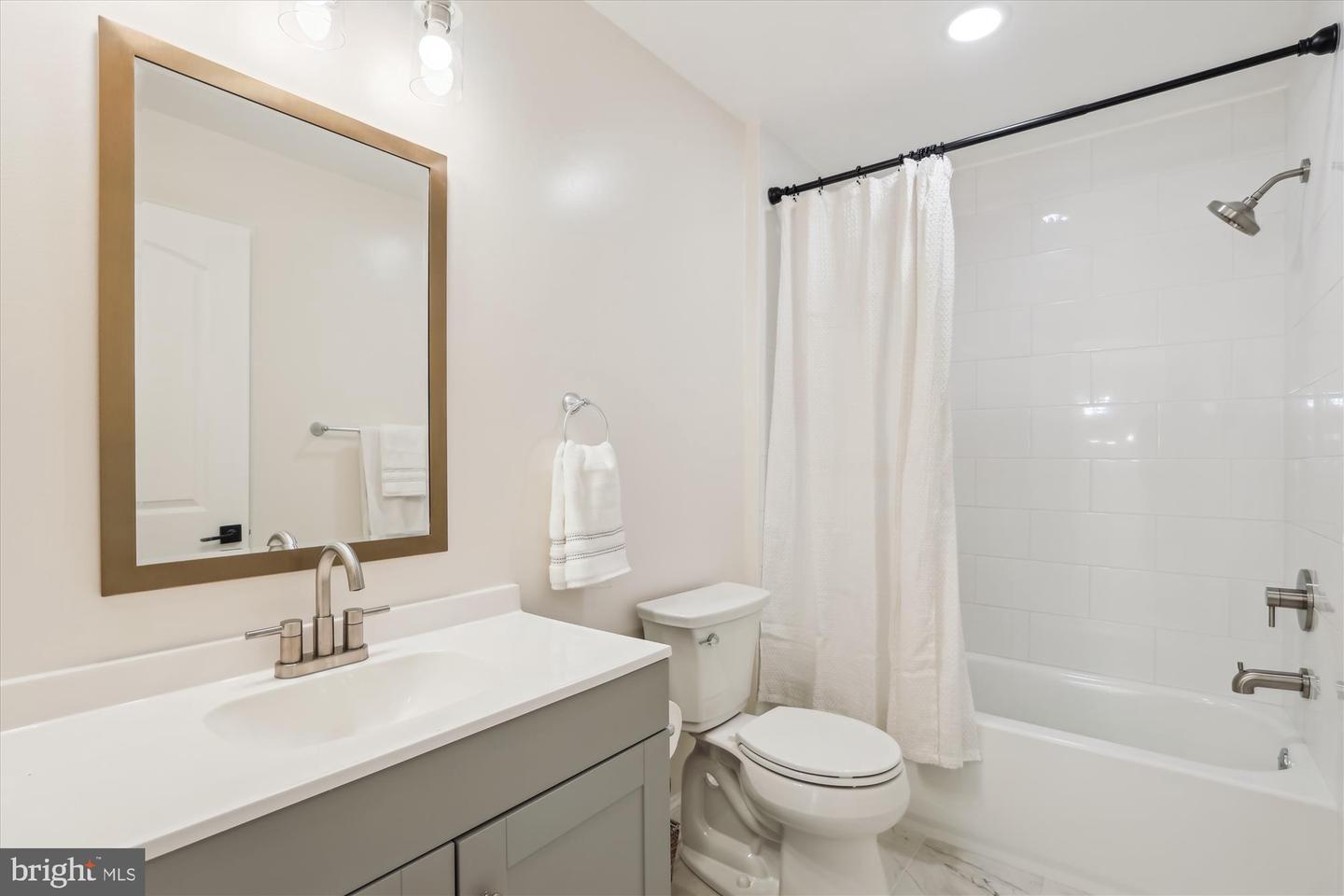 3908 WOODLEY DR, ALEXANDRIA, Virginia 22309, 5 Bedrooms Bedrooms, ,5 BathroomsBathrooms,Residential,For sale,3908 WOODLEY DR,VAFX2244618 MLS # VAFX2244618