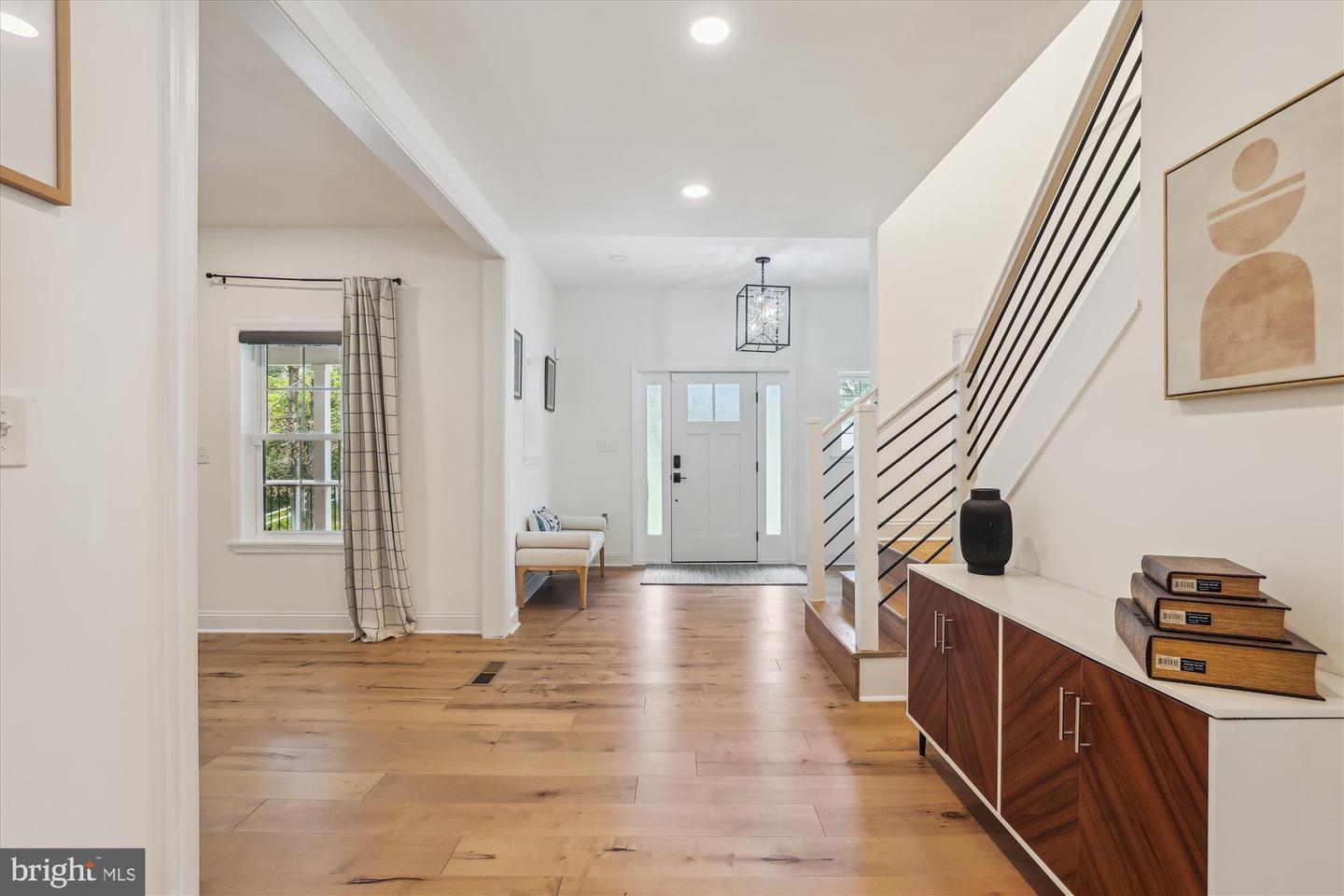 3908 WOODLEY DR, ALEXANDRIA, Virginia 22309, 5 Bedrooms Bedrooms, ,5 BathroomsBathrooms,Residential,For sale,3908 WOODLEY DR,VAFX2244618 MLS # VAFX2244618