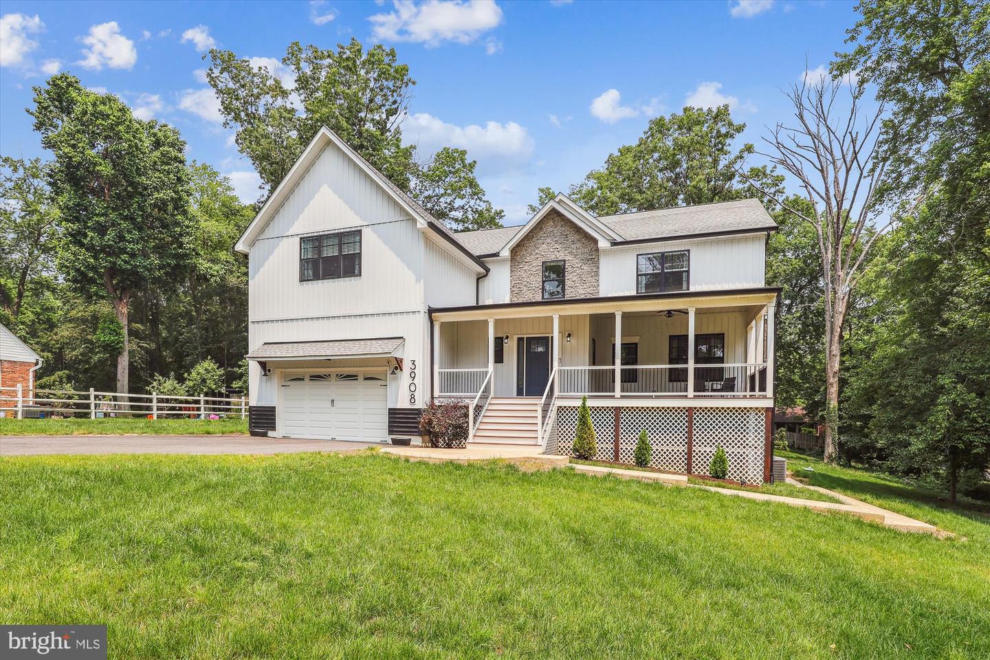 3908 WOODLEY DR, ALEXANDRIA, Virginia 22309, 5 Bedrooms Bedrooms, ,5 BathroomsBathrooms,Residential,For sale,3908 WOODLEY DR,VAFX2244618 MLS # VAFX2244618