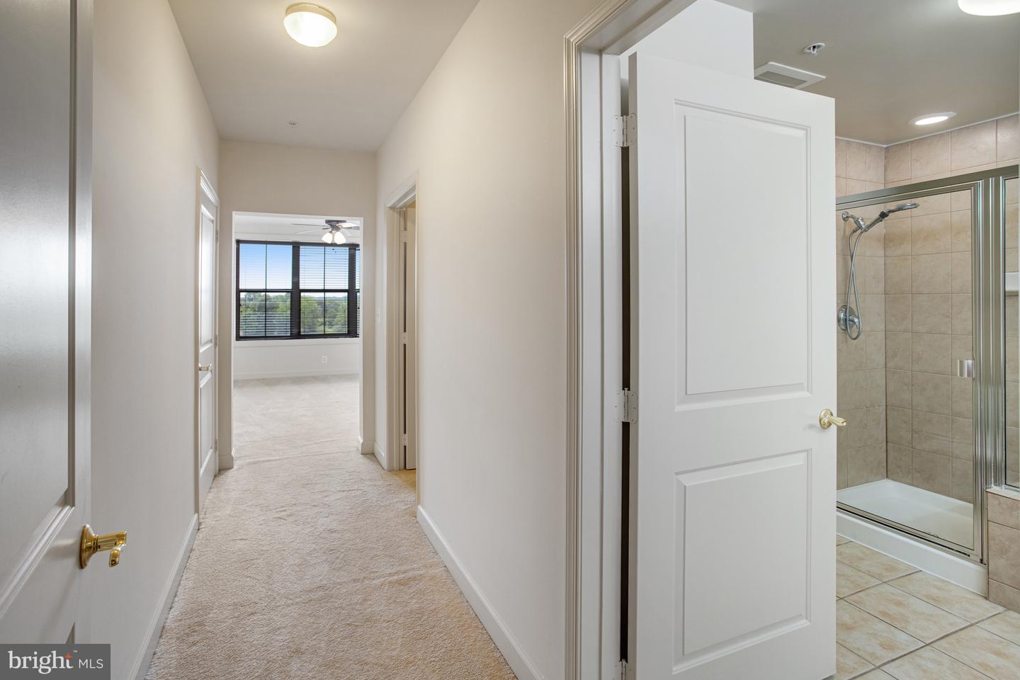 485 HARBOR SIDE ST, WOODBRIDGE, Virginia 22191, 2 Bedrooms Bedrooms, ,2 BathroomsBathrooms,Residential,For sale,485 HARBOR SIDE ST,VAPW2096028 MLS # VAPW2096028