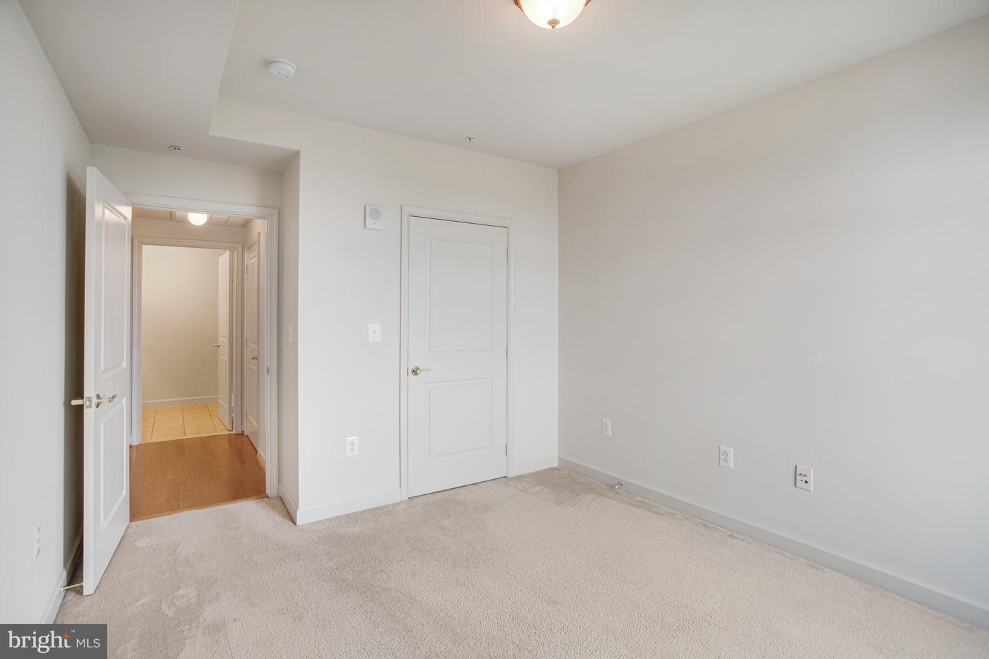 485 HARBOR SIDE ST, WOODBRIDGE, Virginia 22191, 2 Bedrooms Bedrooms, ,2 BathroomsBathrooms,Residential,For sale,485 HARBOR SIDE ST,VAPW2096028 MLS # VAPW2096028