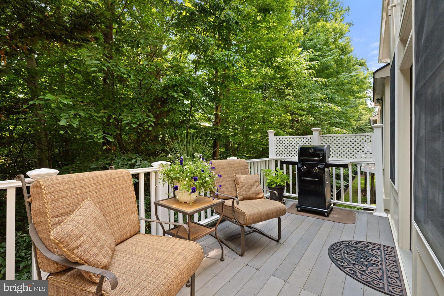 20393 DUNKIRK SQ, STERLING, Virginia 20165, 4 Bedrooms Bedrooms, ,3 BathroomsBathrooms,Residential,For sale,20393 DUNKIRK SQ,VALO2098608 MLS # VALO2098608