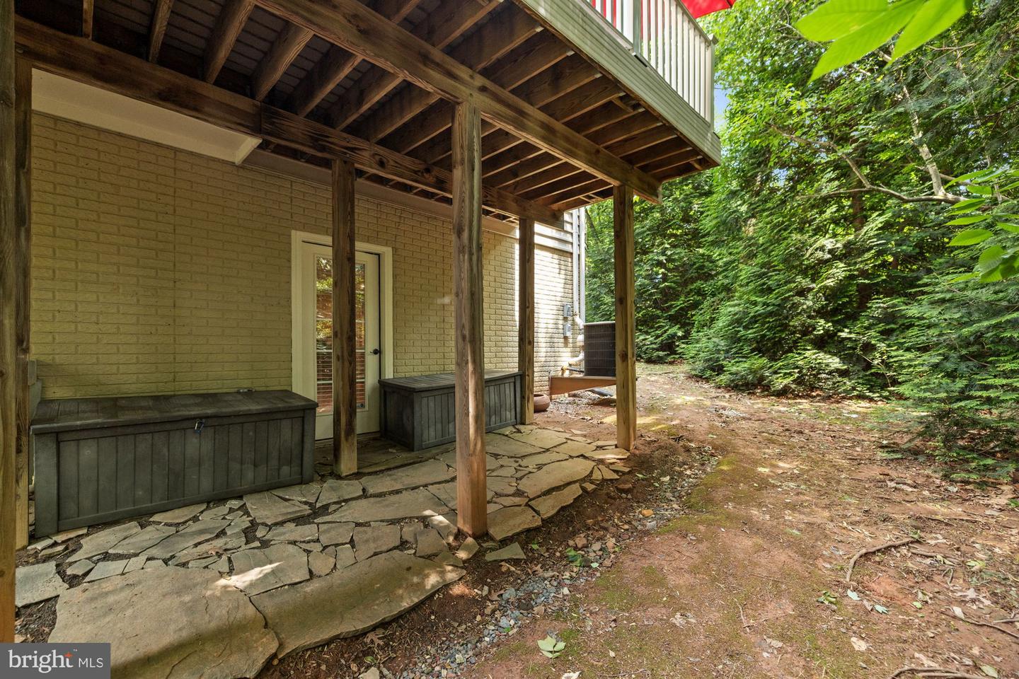 20393 DUNKIRK SQ, STERLING, Virginia 20165, 4 Bedrooms Bedrooms, ,3 BathroomsBathrooms,Residential,For sale,20393 DUNKIRK SQ,VALO2098608 MLS # VALO2098608