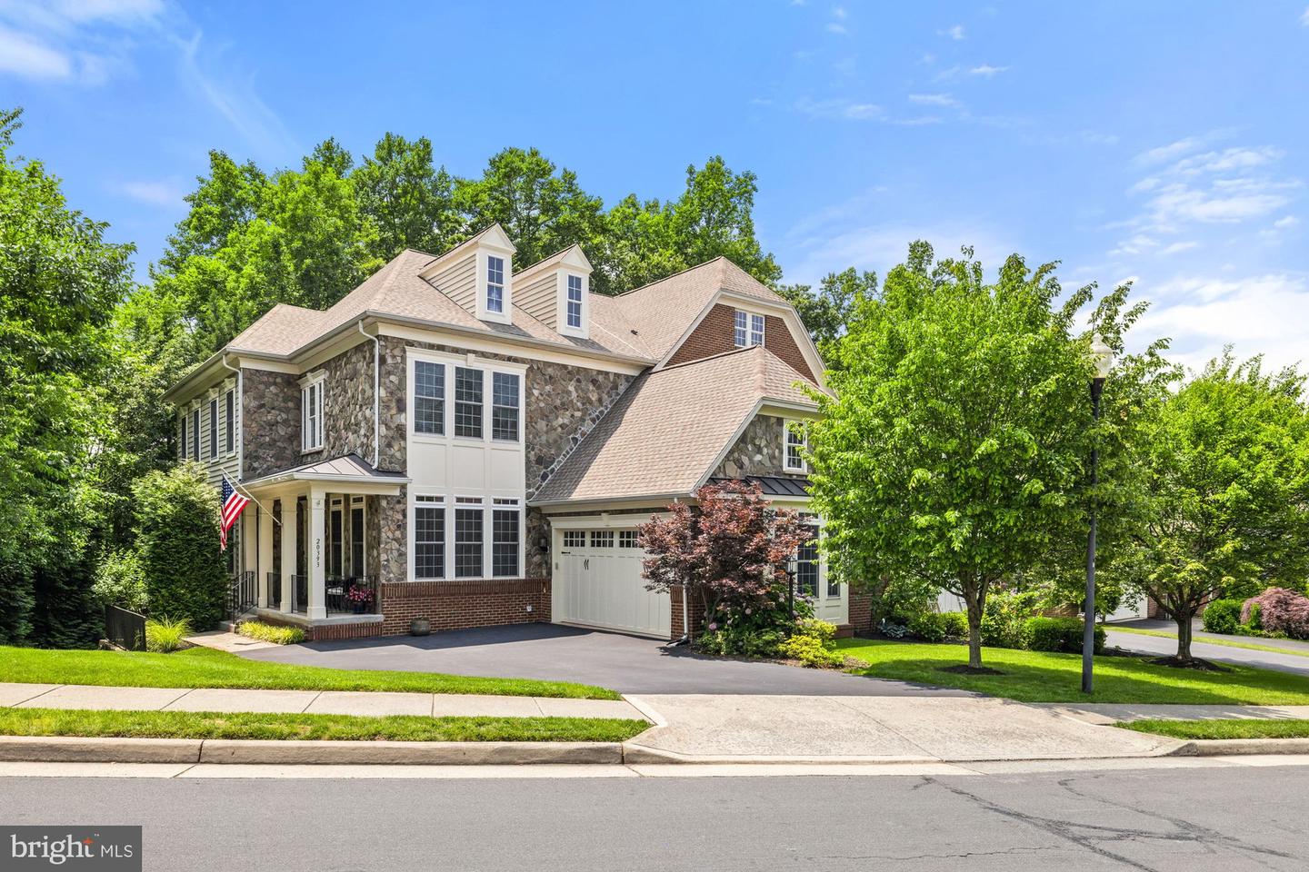 20393 DUNKIRK SQ, STERLING, Virginia 20165, 4 Bedrooms Bedrooms, ,3 BathroomsBathrooms,Residential,For sale,20393 DUNKIRK SQ,VALO2098608 MLS # VALO2098608