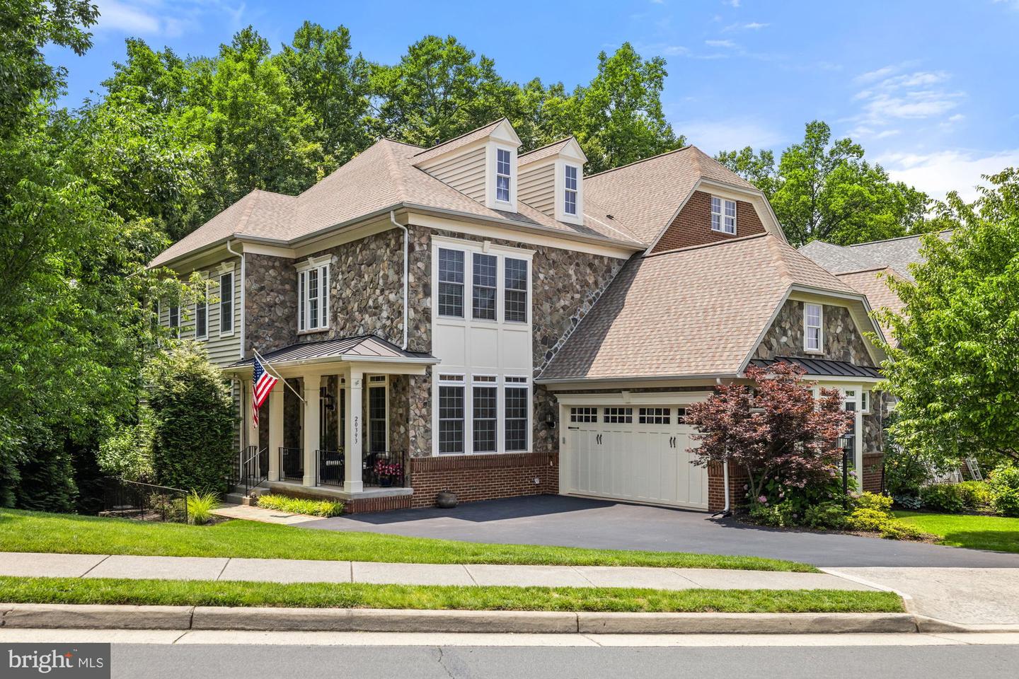 20393 DUNKIRK SQ, STERLING, Virginia 20165, 4 Bedrooms Bedrooms, ,3 BathroomsBathrooms,Residential,For sale,20393 DUNKIRK SQ,VALO2098608 MLS # VALO2098608