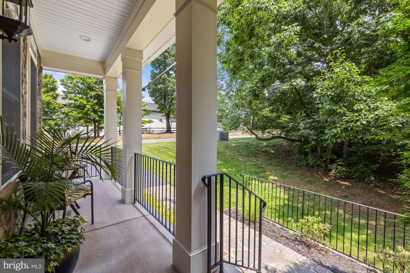 20393 DUNKIRK SQ, STERLING, Virginia 20165, 4 Bedrooms Bedrooms, ,3 BathroomsBathrooms,Residential,For sale,20393 DUNKIRK SQ,VALO2098608 MLS # VALO2098608