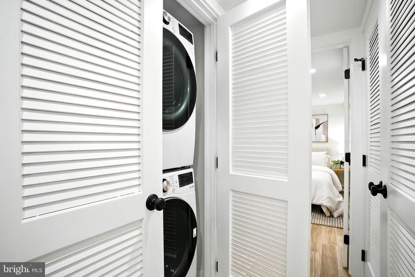 309 M ST NW #TOWNHOME B, WASHINGTON, District Of Columbia 20001, 3 Bedrooms Bedrooms, ,2 BathroomsBathrooms,Residential,For sale,309 M ST NW #TOWNHOME B,DCDC2203828 MLS # DCDC2203828