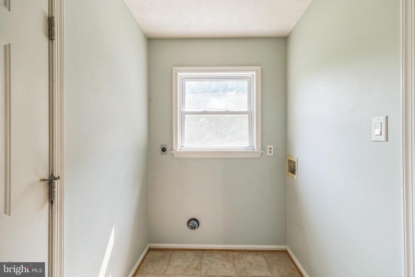 30 WOODED LN, FRONT ROYAL, Virginia 22630, 3 Bedrooms Bedrooms, ,2 BathroomsBathrooms,Residential,For sale,30 WOODED LN,VAWR2011366 MLS # VAWR2011366