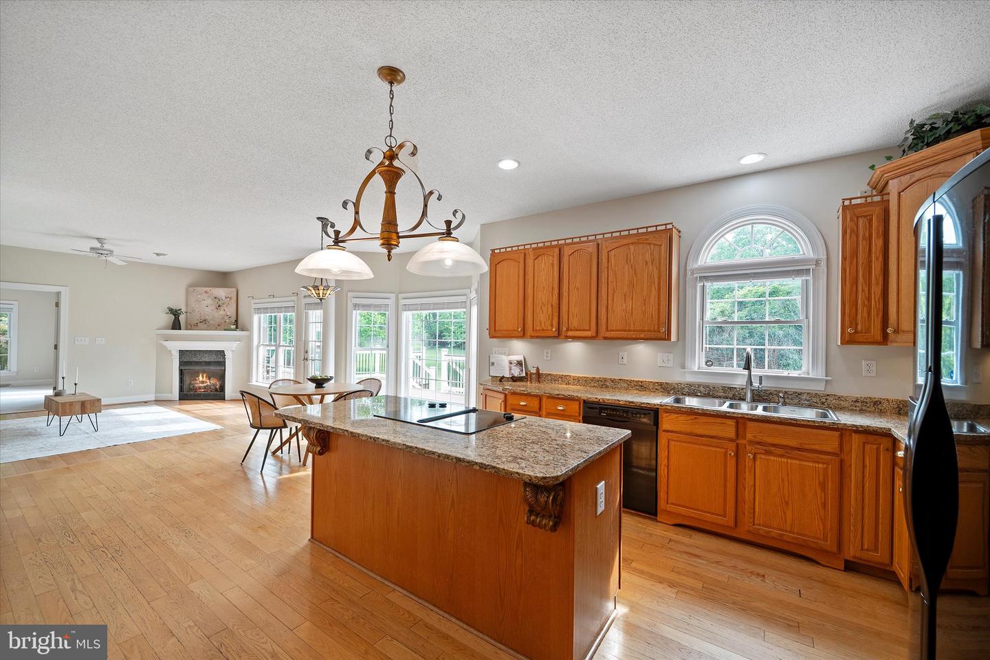 960 LAUREL GROVE RD, WINCHESTER, Virginia 22602, 5 Bedrooms Bedrooms, ,3 BathroomsBathrooms,Residential,For sale,960 LAUREL GROVE RD,VAFV2034610 MLS # VAFV2034610