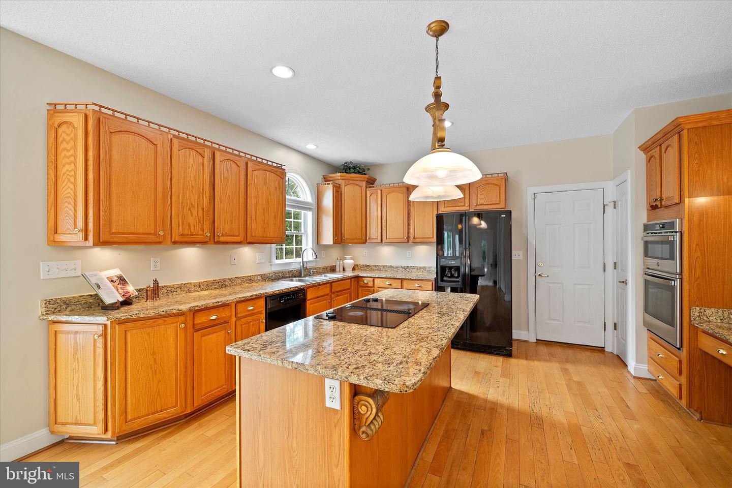 960 LAUREL GROVE RD, WINCHESTER, Virginia 22602, 5 Bedrooms Bedrooms, ,3 BathroomsBathrooms,Residential,For sale,960 LAUREL GROVE RD,VAFV2034610 MLS # VAFV2034610