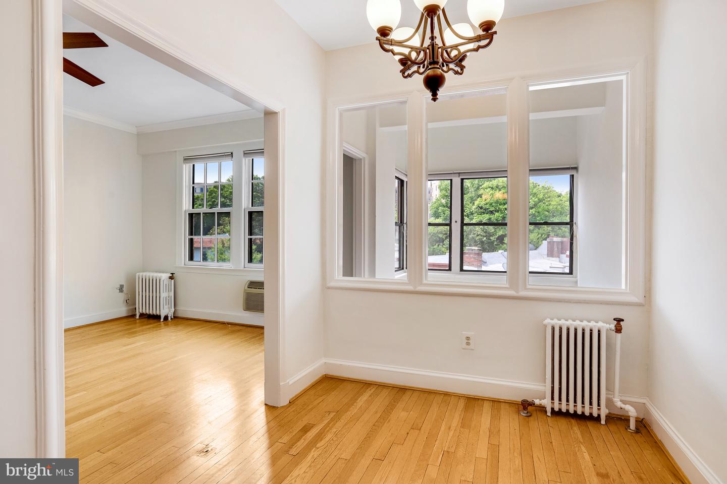 2032-2040 BELMONT RD NW #521, WASHINGTON, District Of Columbia 20009, 1 Bedroom Bedrooms, ,1 BathroomBathrooms,Residential,For sale,2032-2040 BELMONT RD NW #521,DCDC2203852 MLS # DCDC2203852